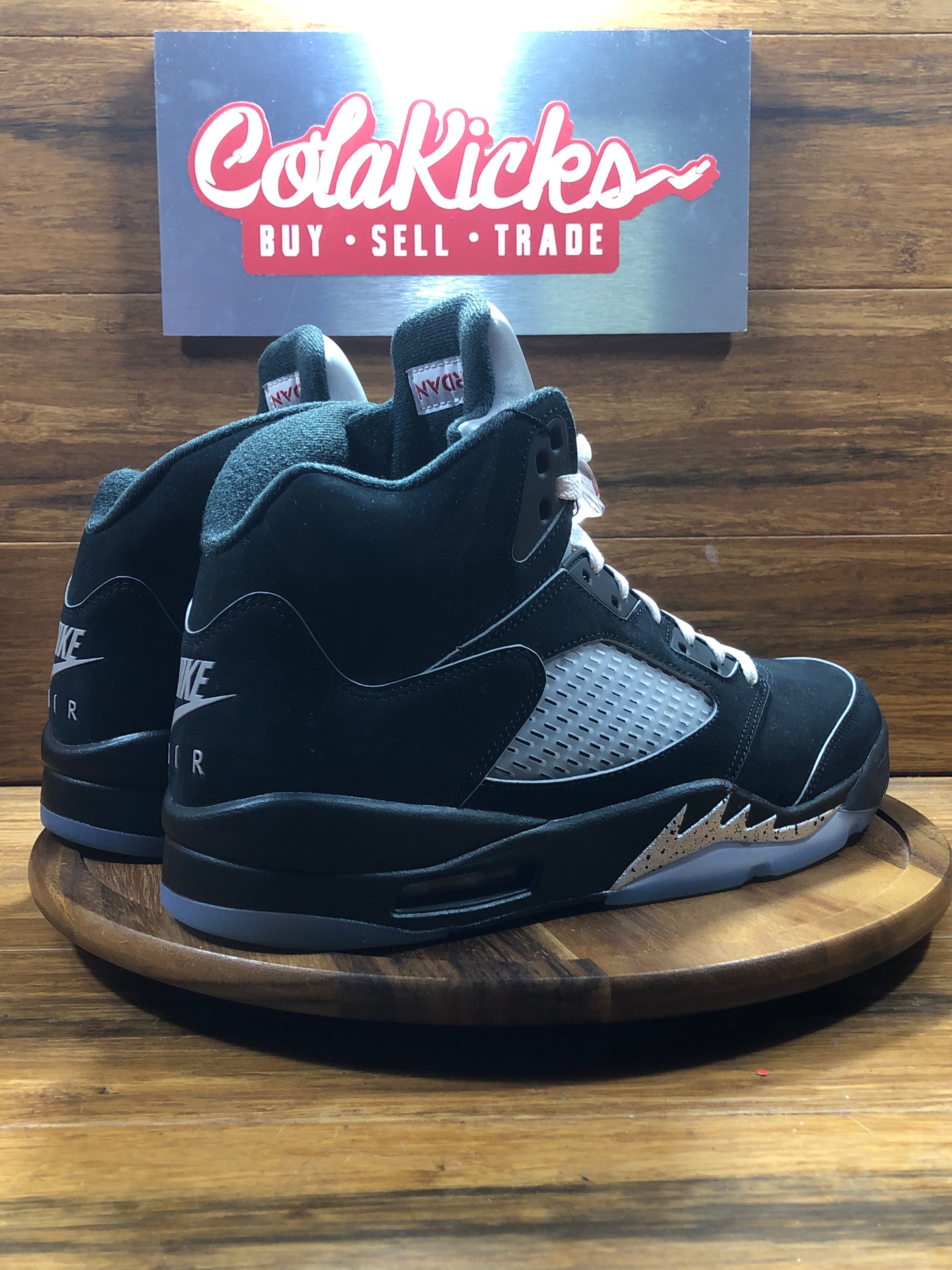 Jordan 5 Retro OG Black Metallic Reimagined