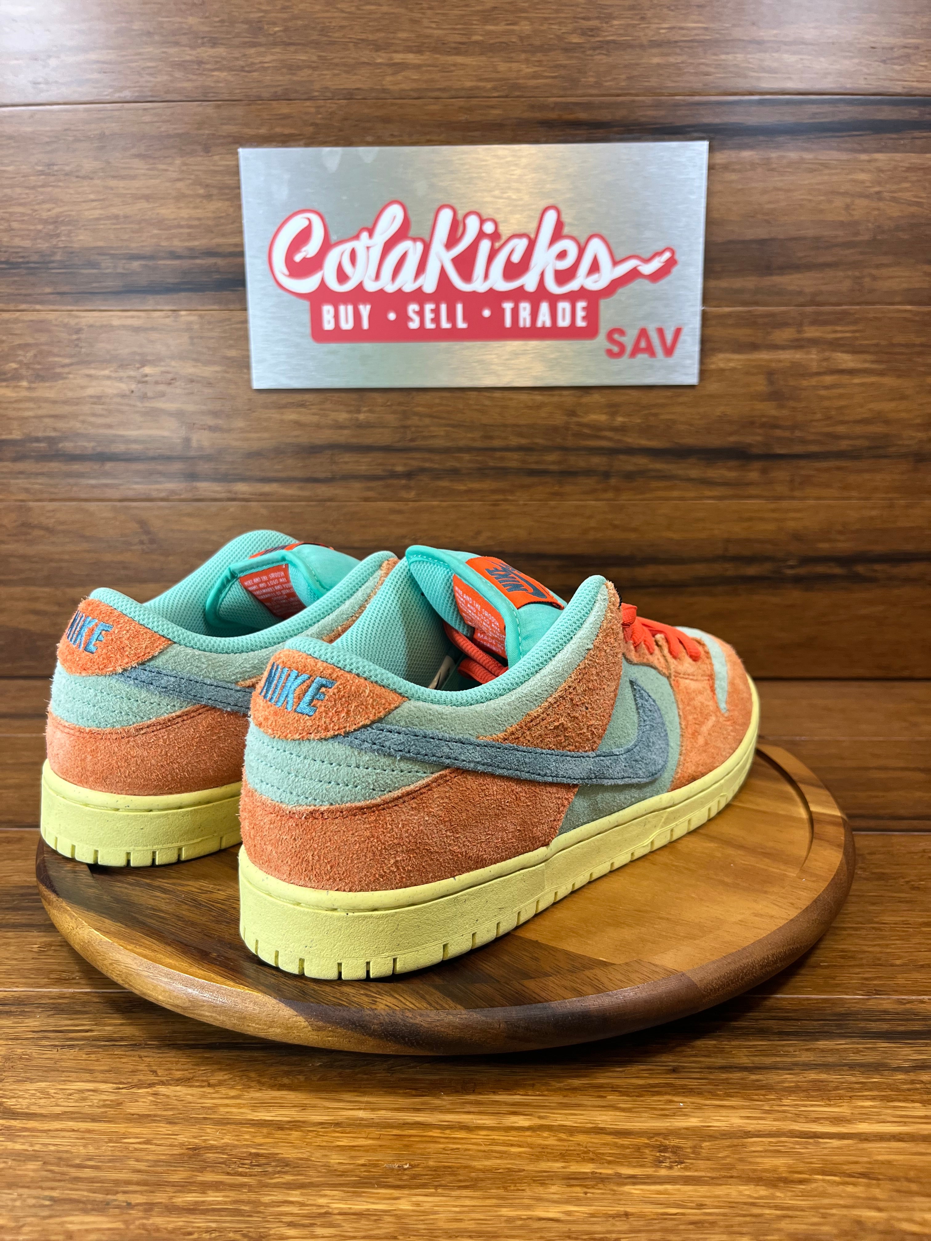 Nike SB Dunk Low Orange Emerald Rise