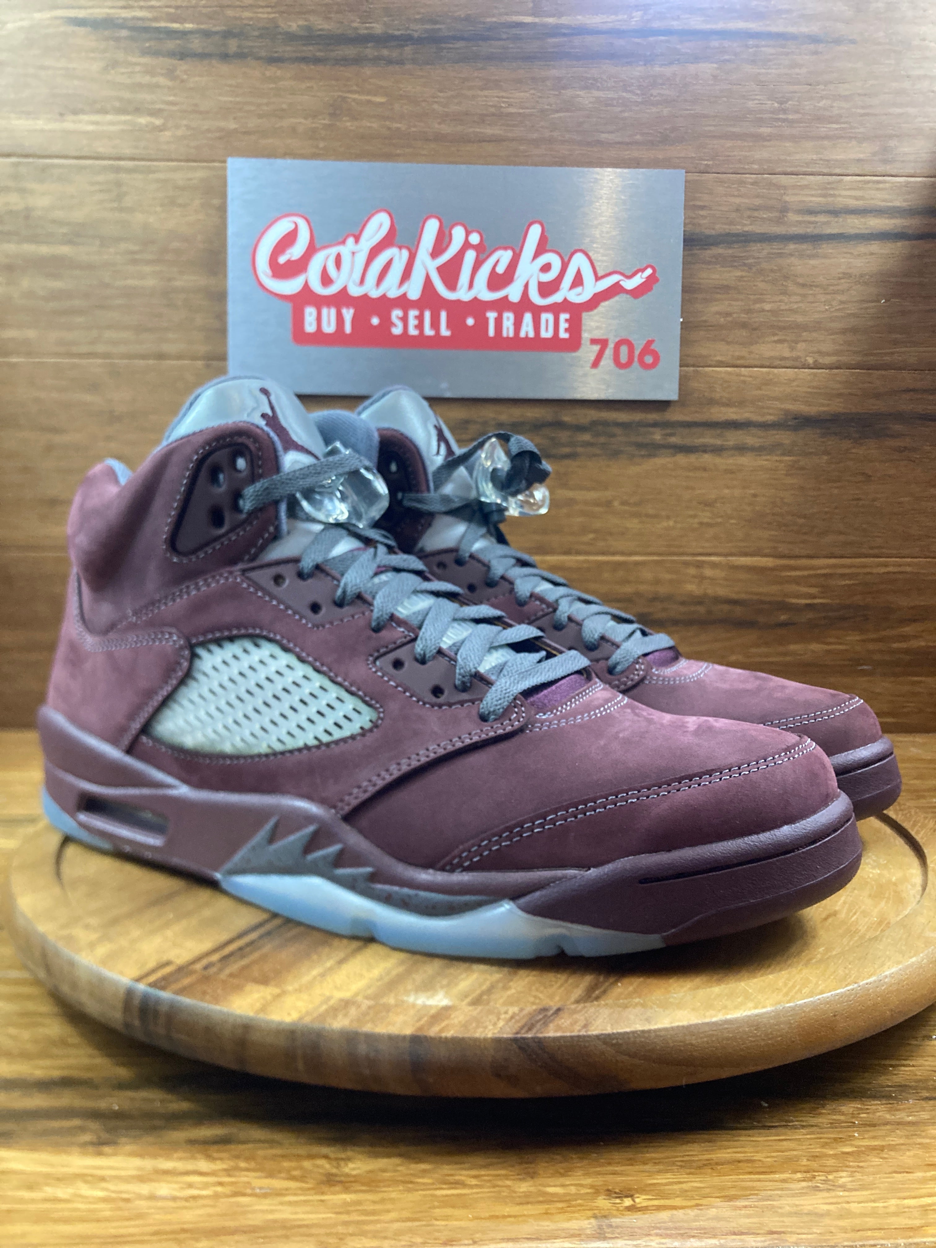 Jordan 5 Retro Burgundy (2023)