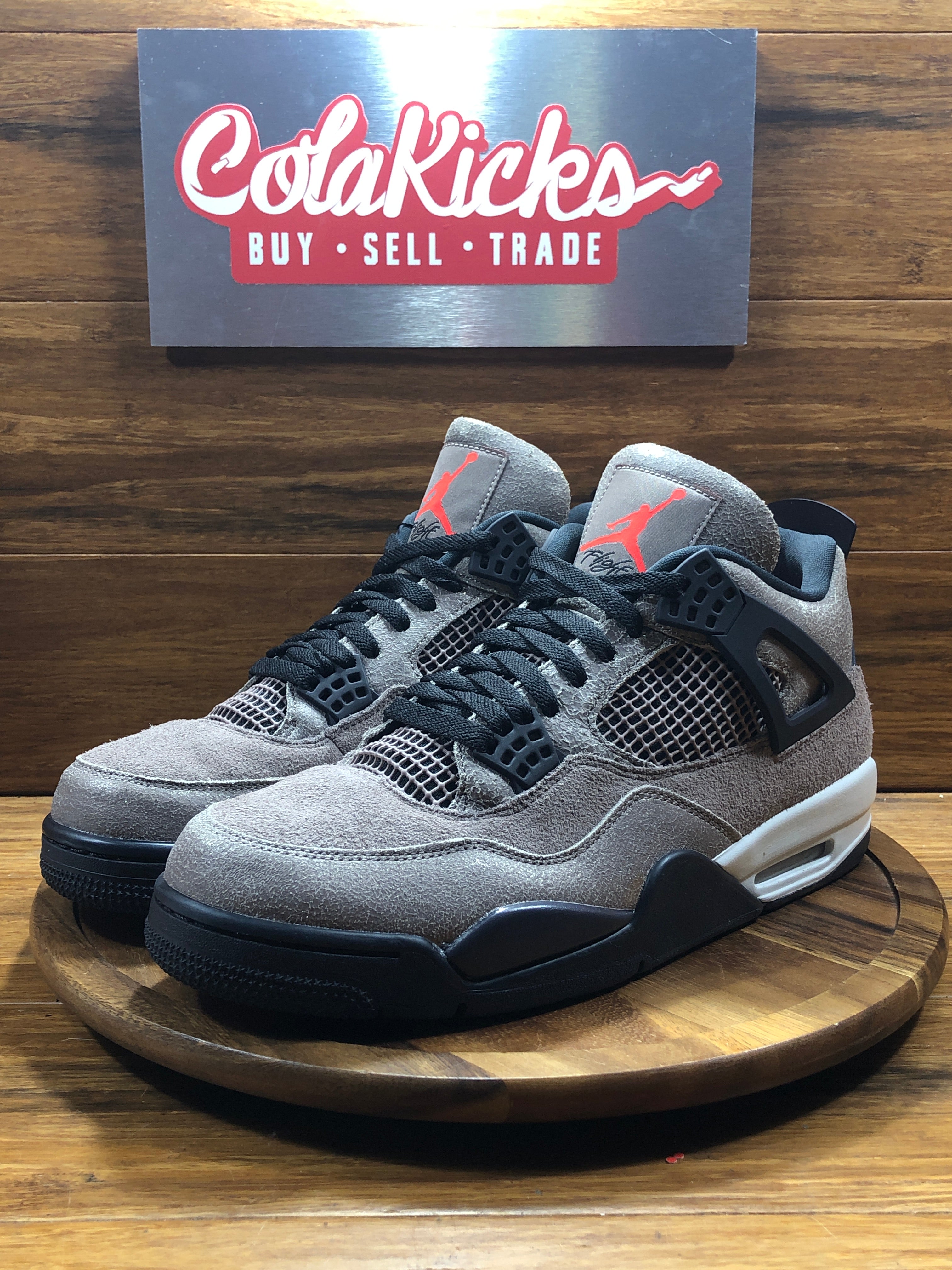Jordan 4 Retro Taupe Haze