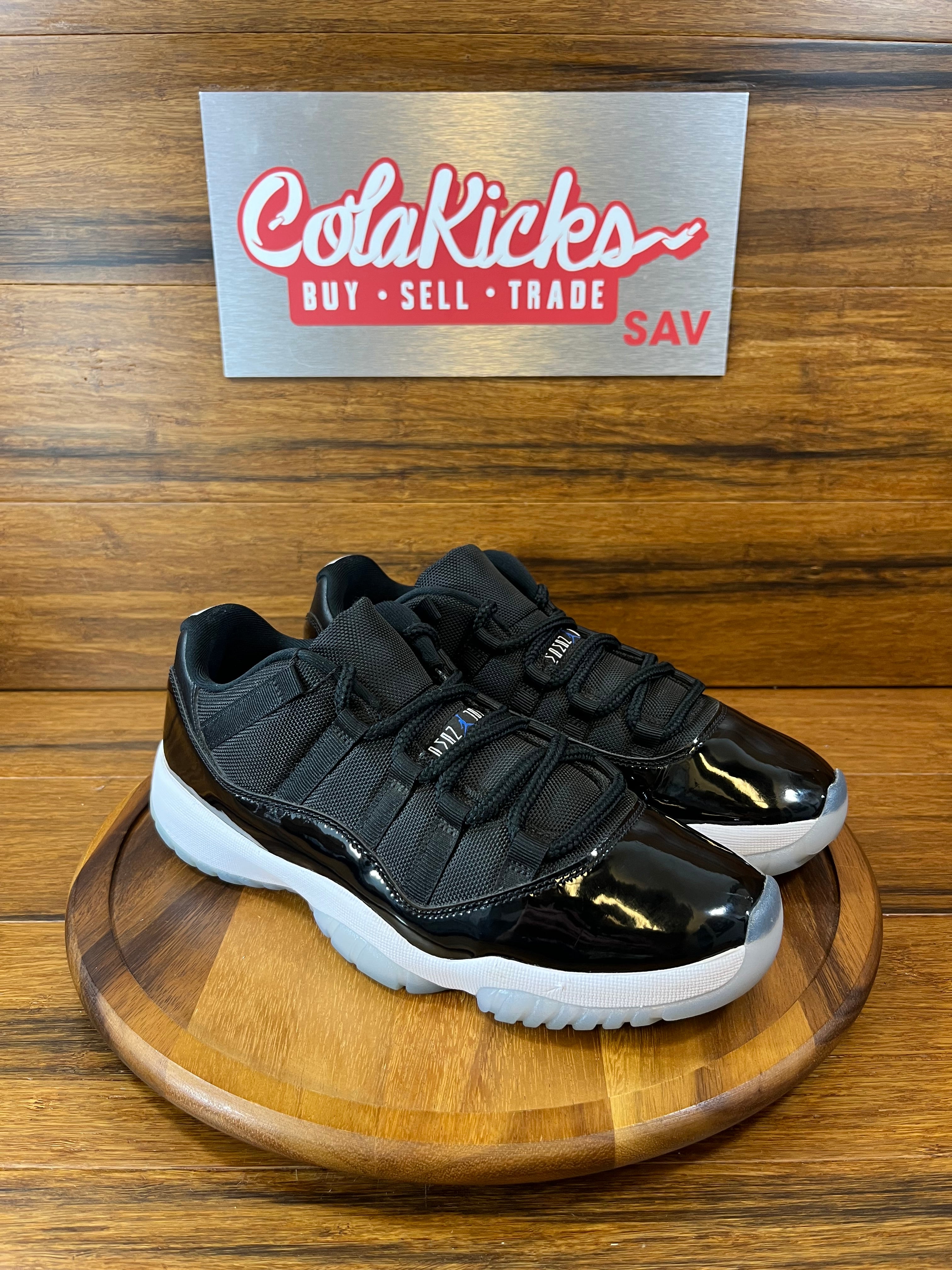 Jordan 11 Retro Low Space Jam