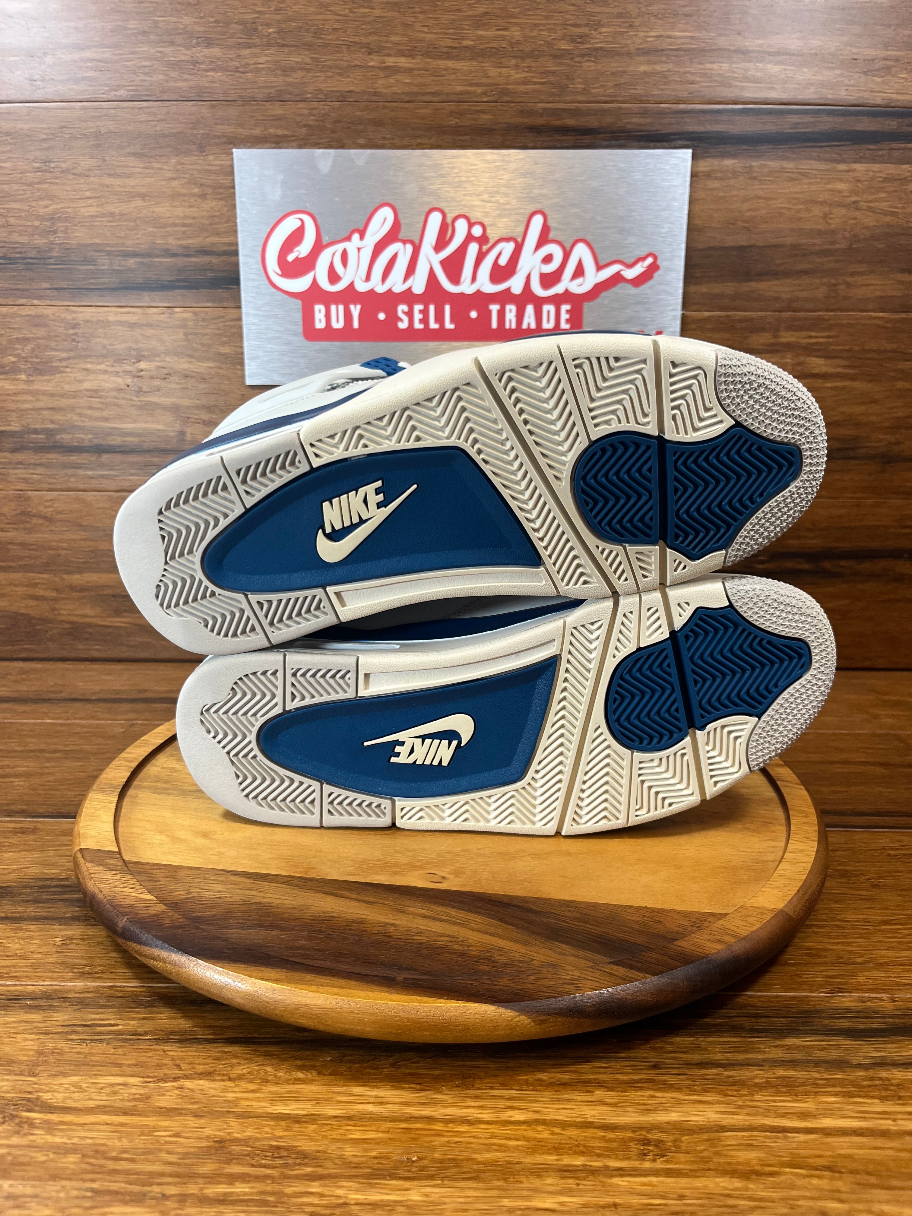 Jordan 4 Retro Military Blue (2024)