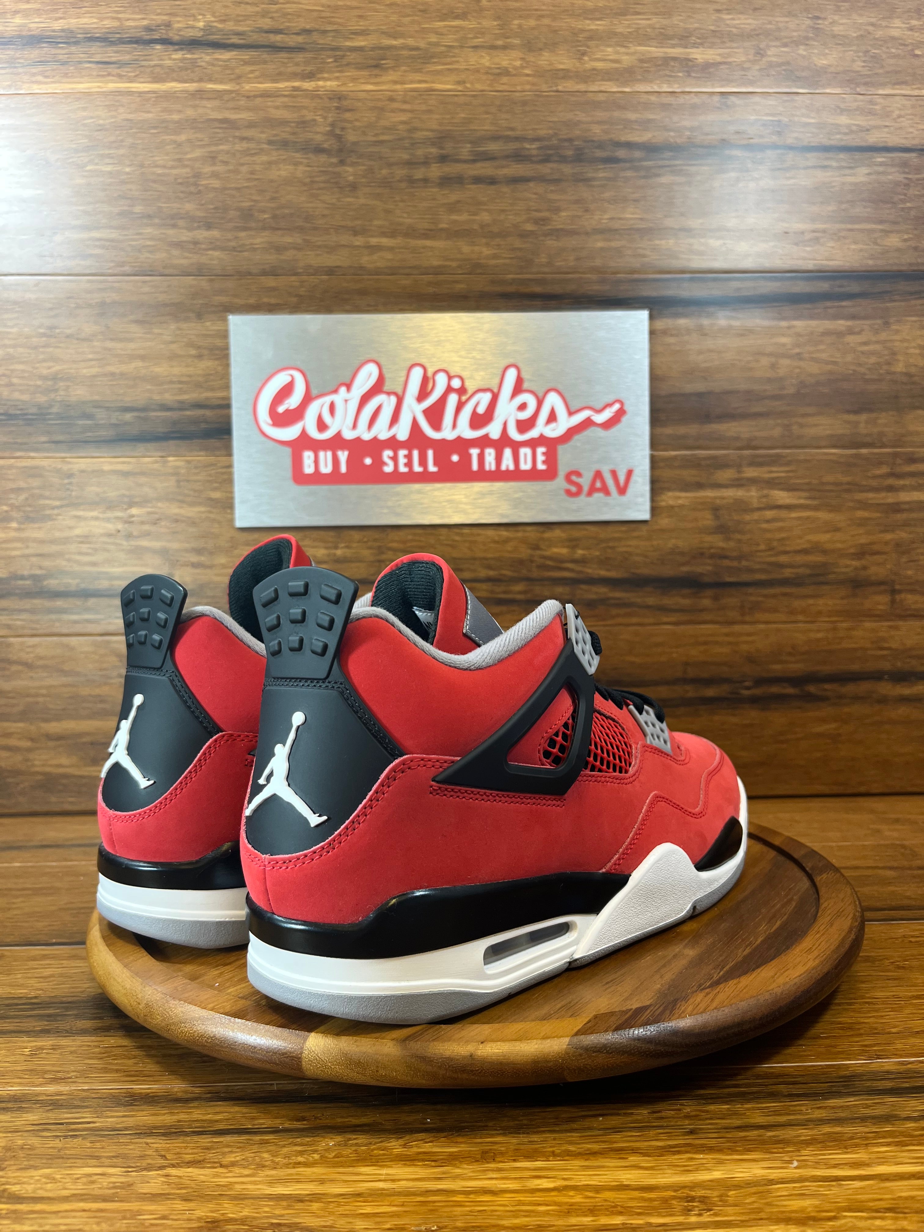 Jordan 4 Retro Toro Bravo (2026)