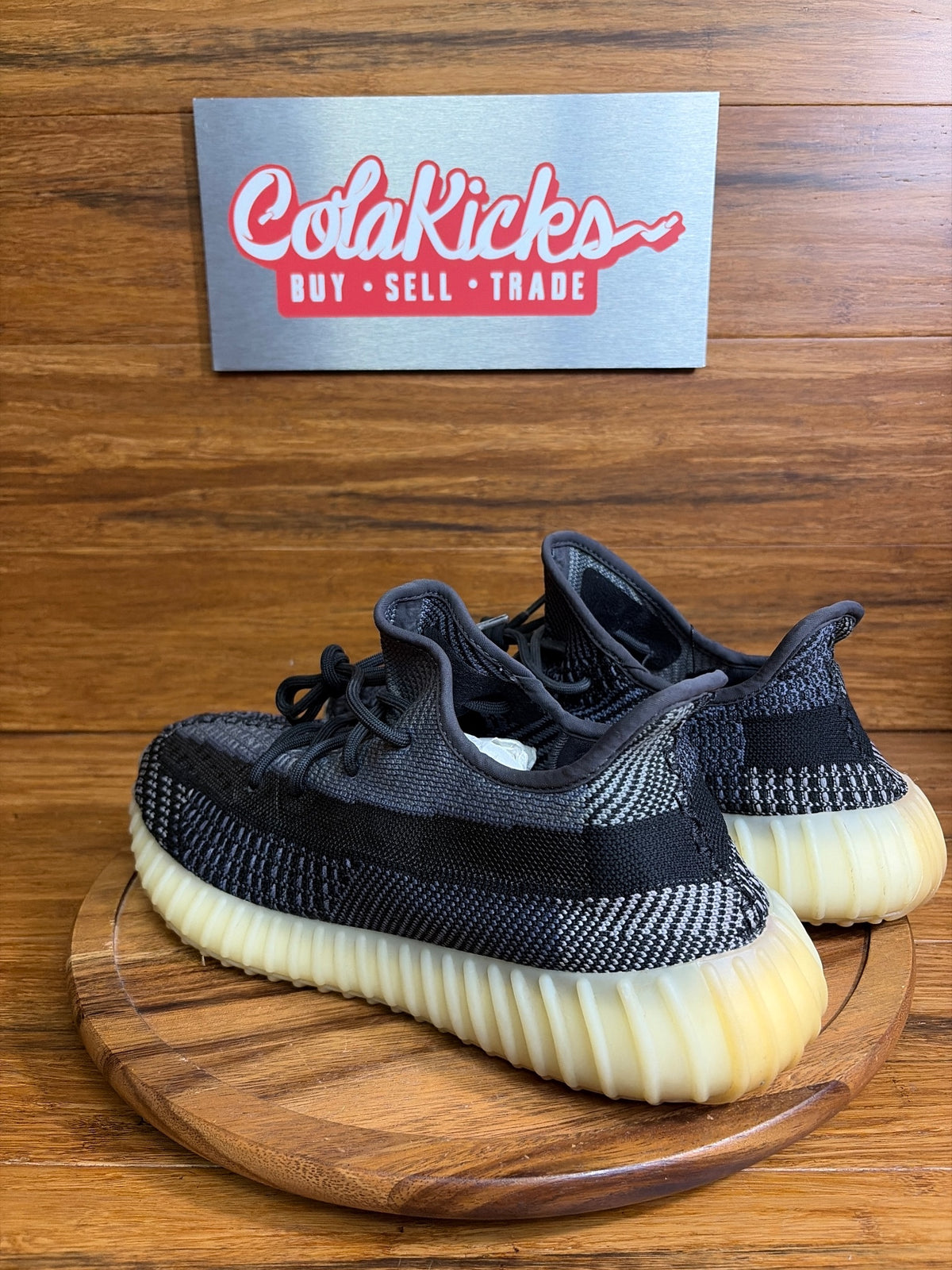 adidas Yeezy Boost 350 V2 Carbon