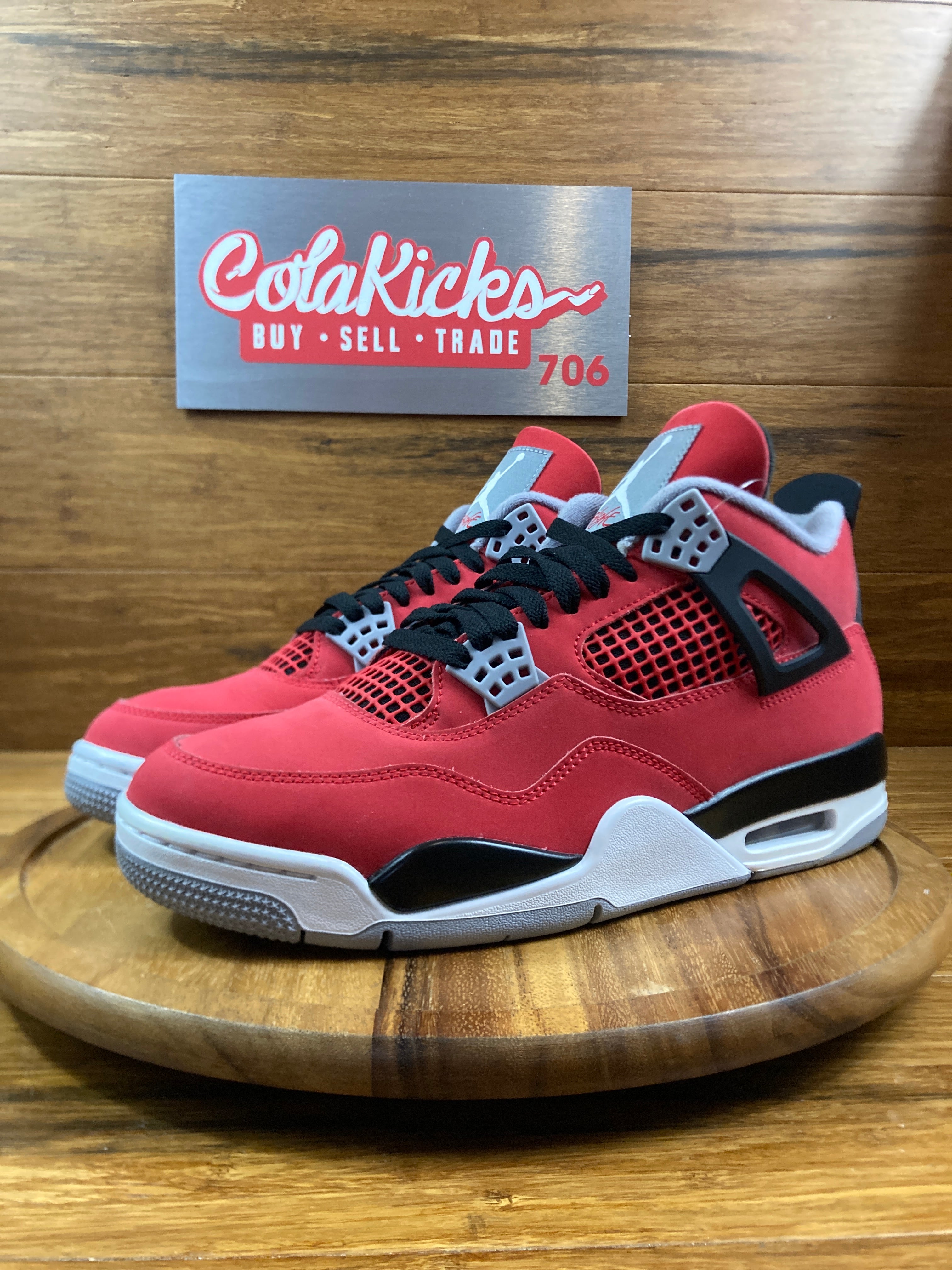 Jordan 4 Retro Toro Bravo (2026)