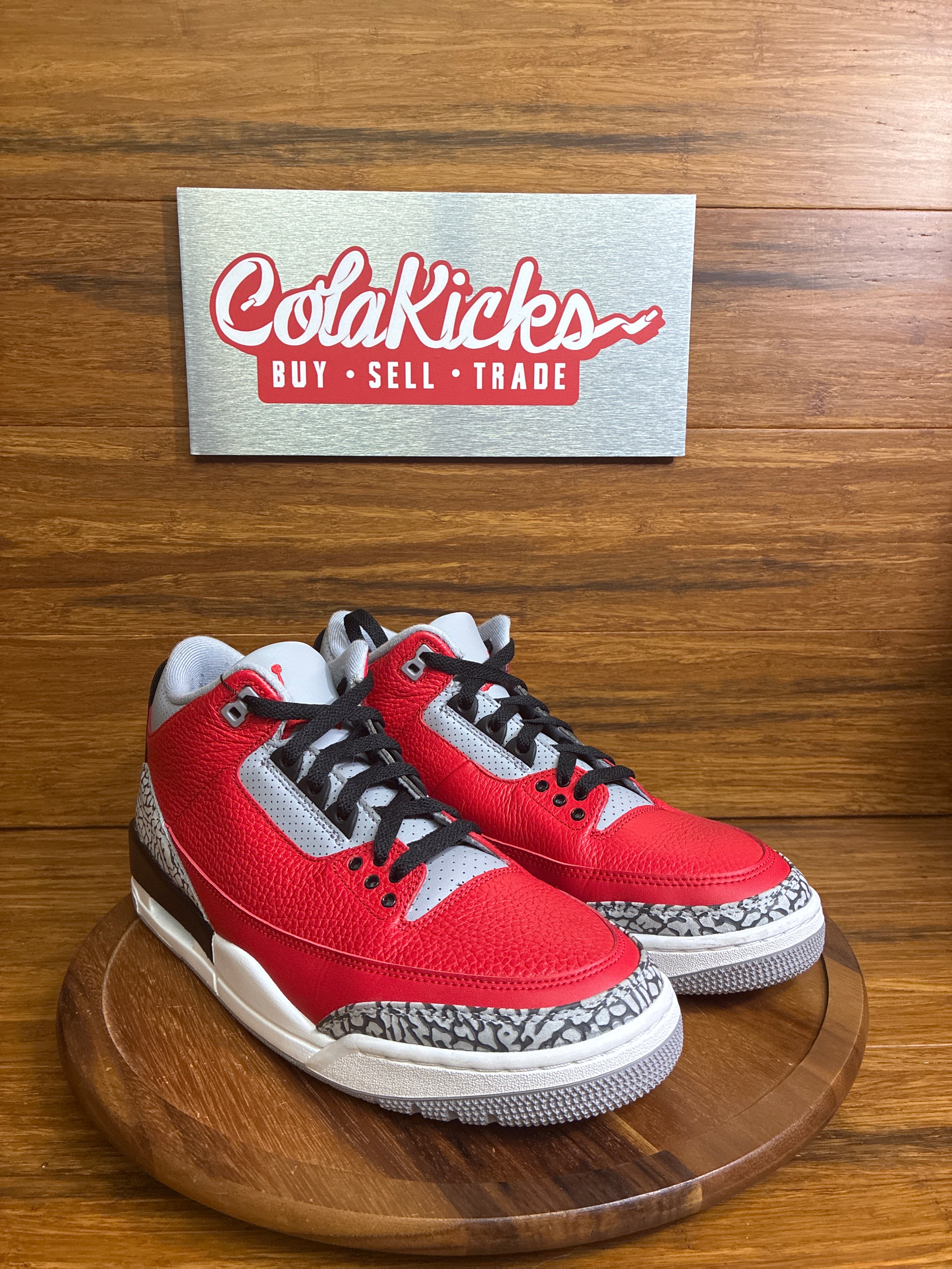 Jordan 3 Retro SE Unite
