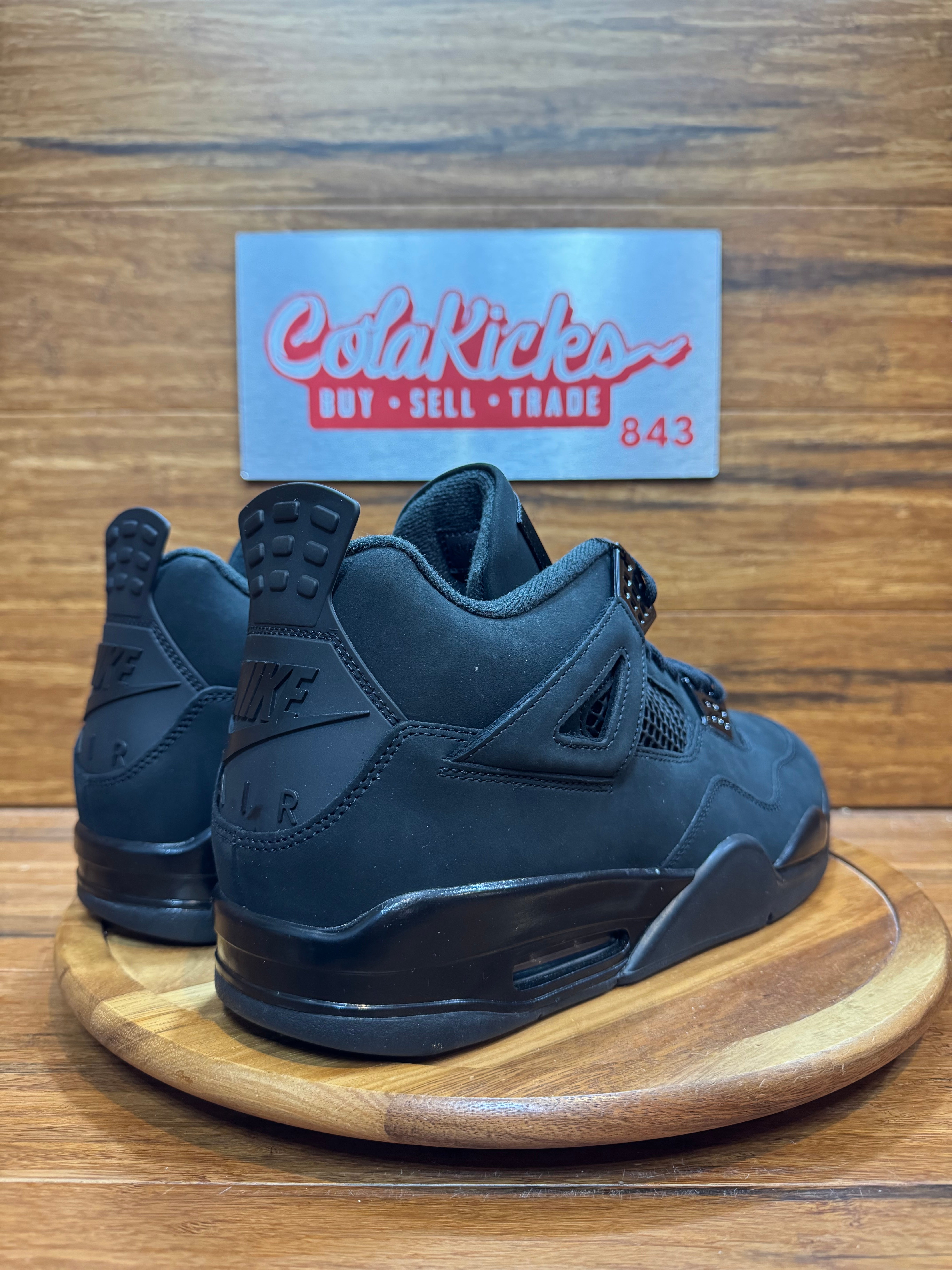 Jordan 4 Retro Black Cat (2025)