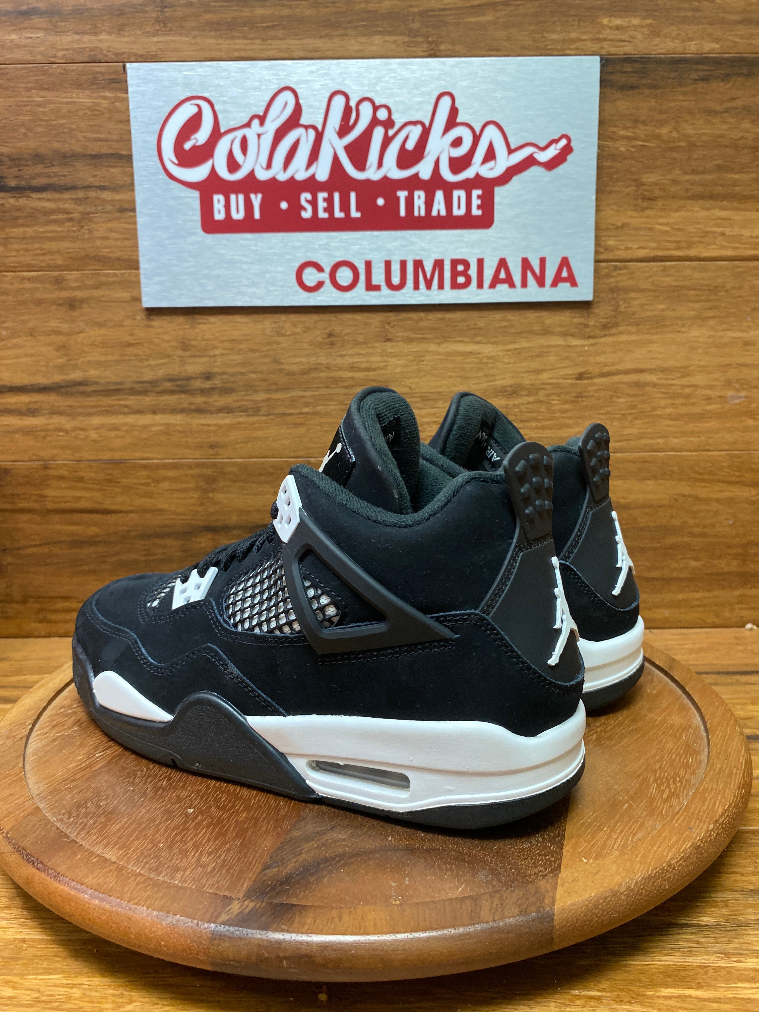 Jordan 4 Retro White Thunder (GS)