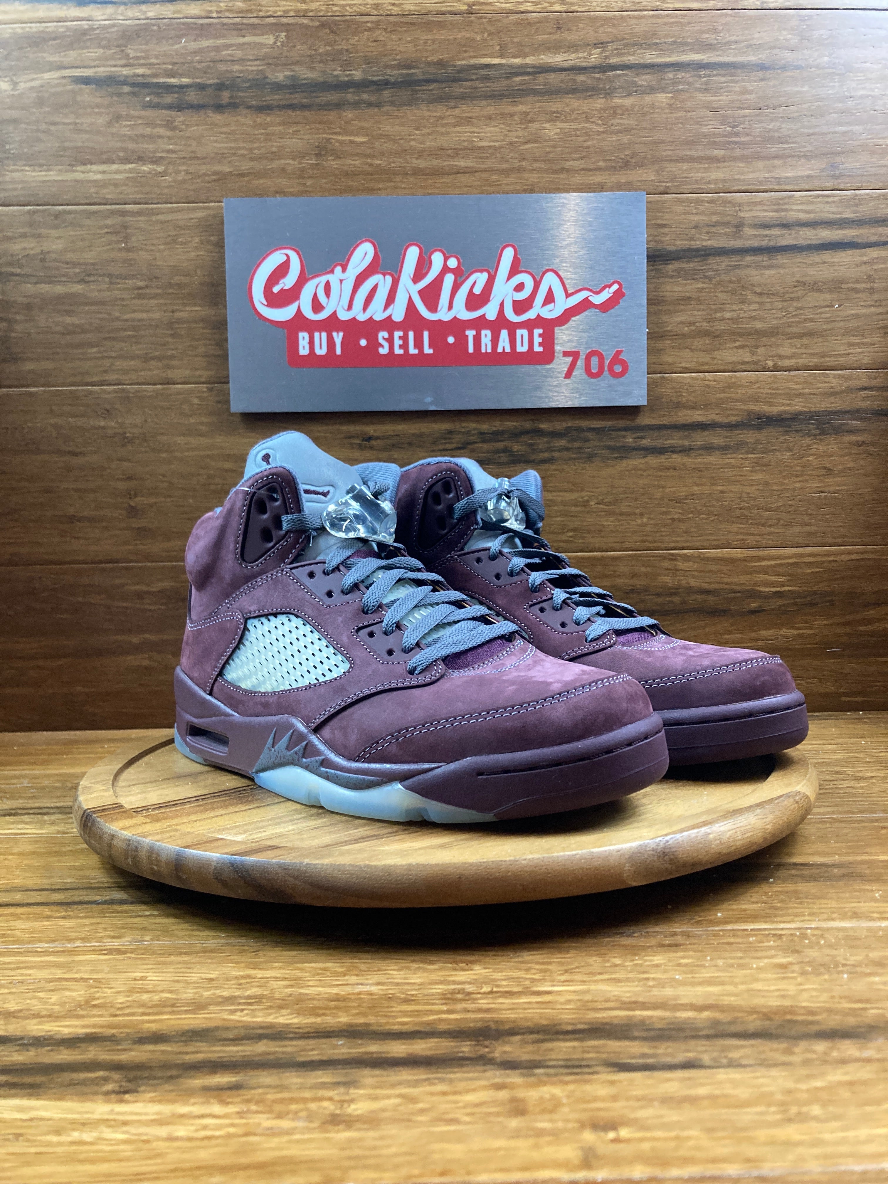 Jordan 5 Retro Burgundy (2023)