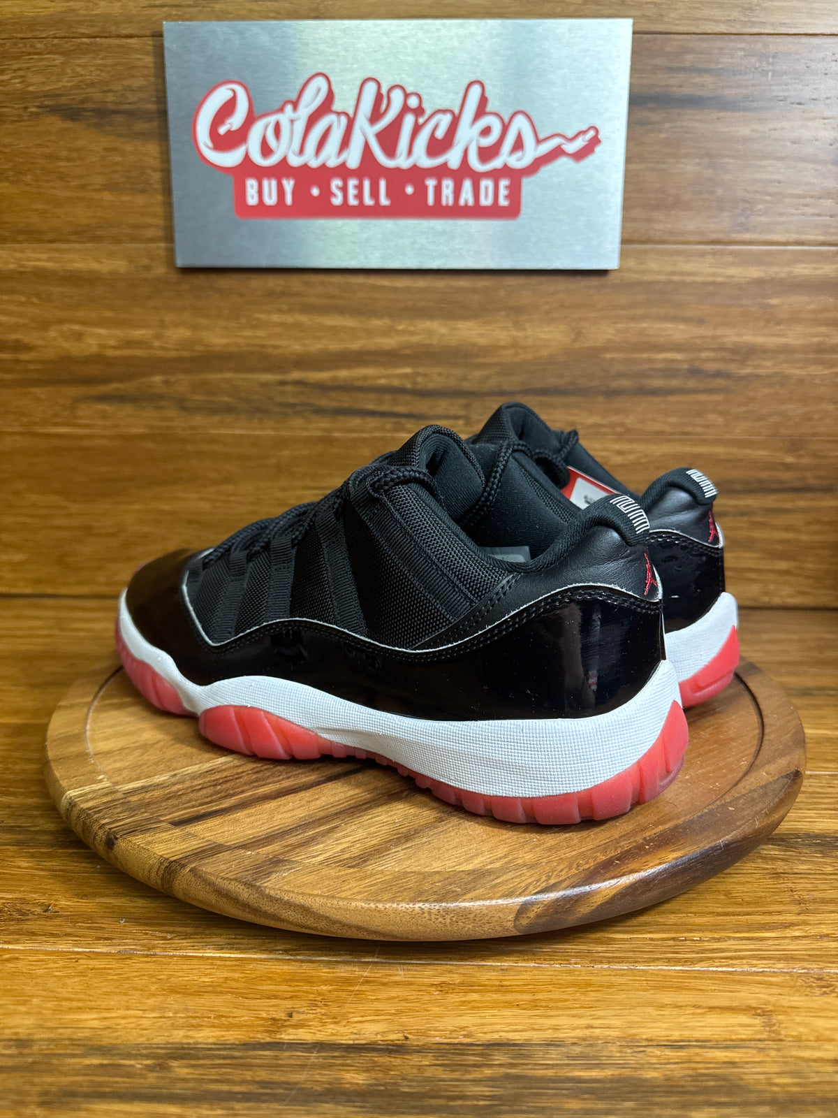 Jordan 11 Retro Low Bred (2025)