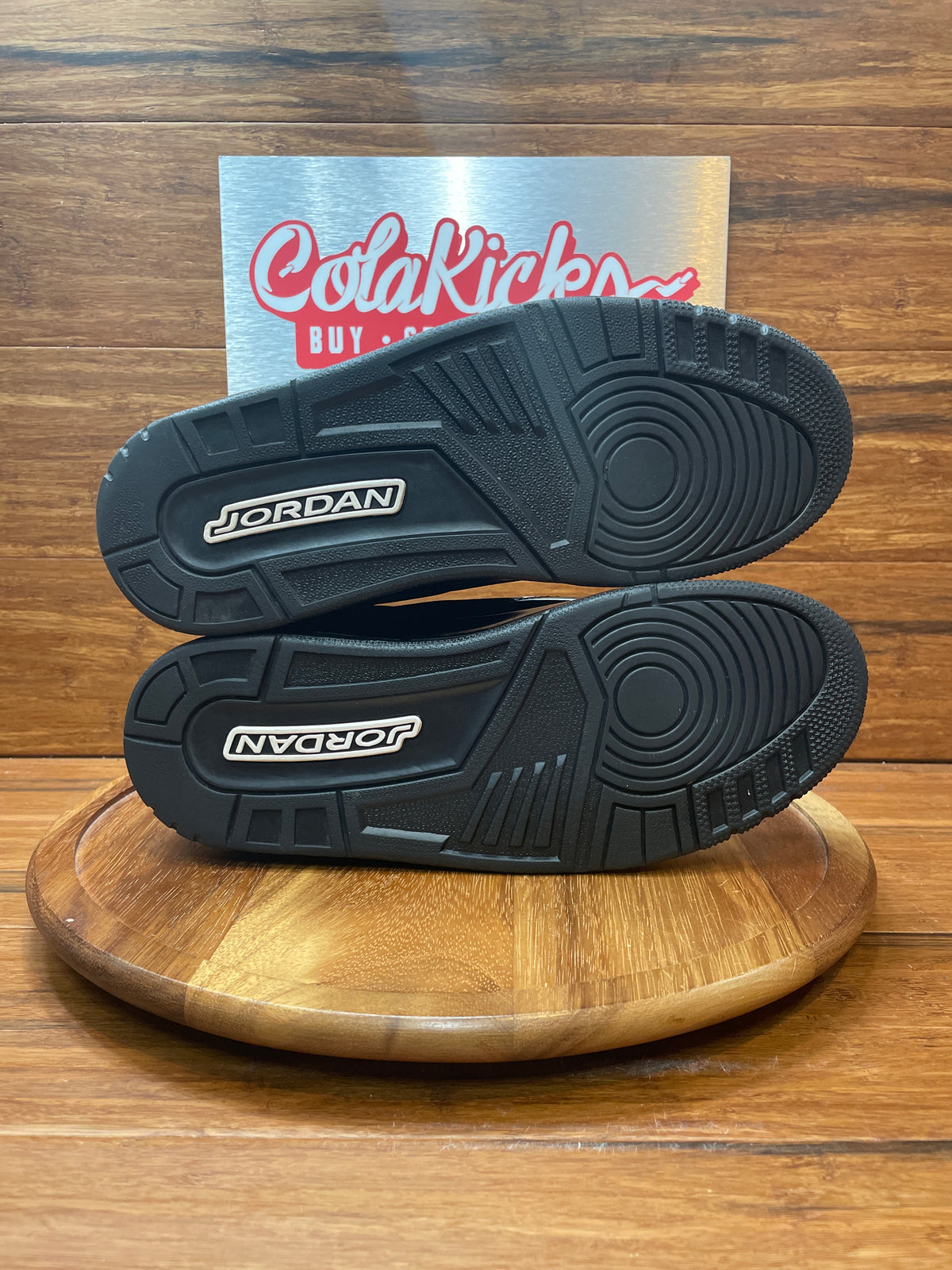 Jordan 3 Retro Black Cat (2025)