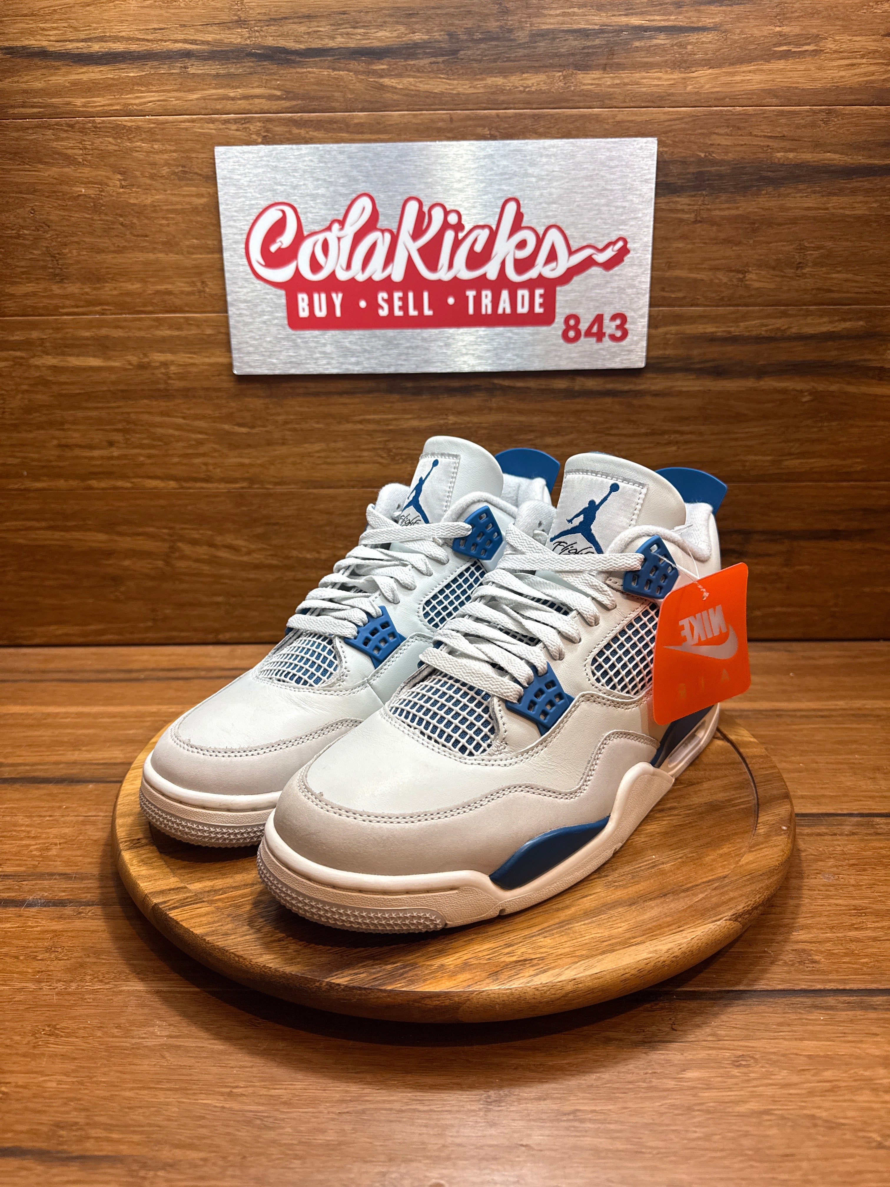 Jordan 4 Retro Military Blue (2024)