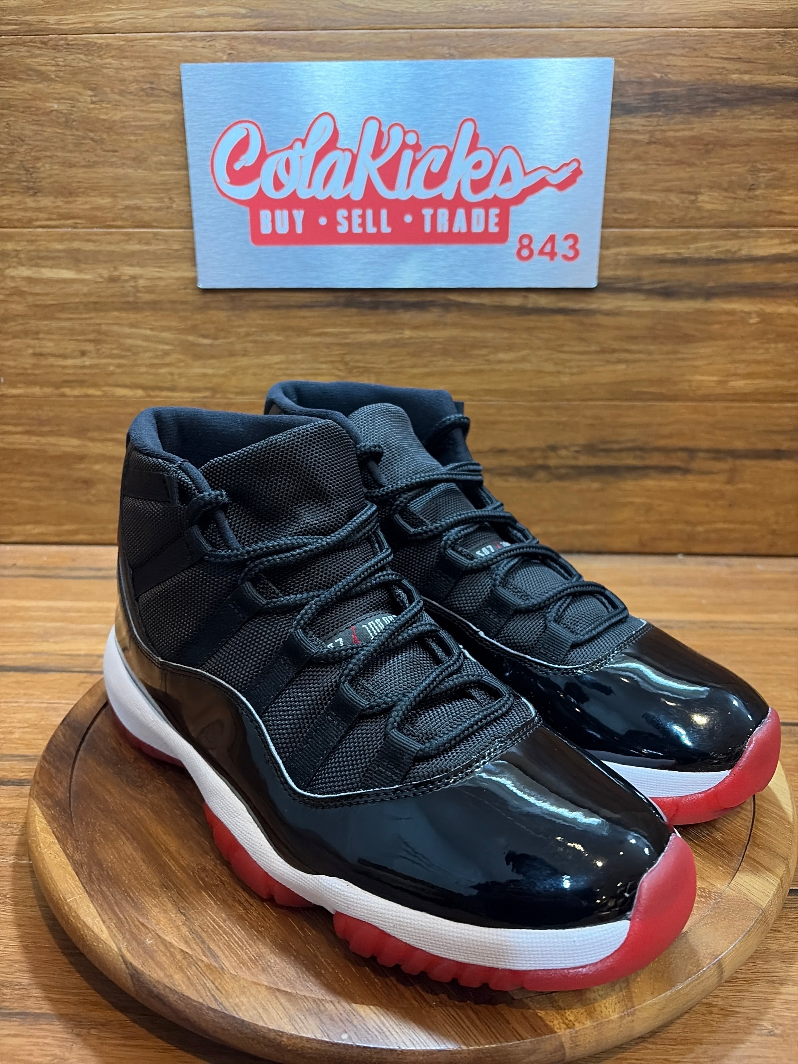 Jordan 11 Retro Playoffs Bred (2019)