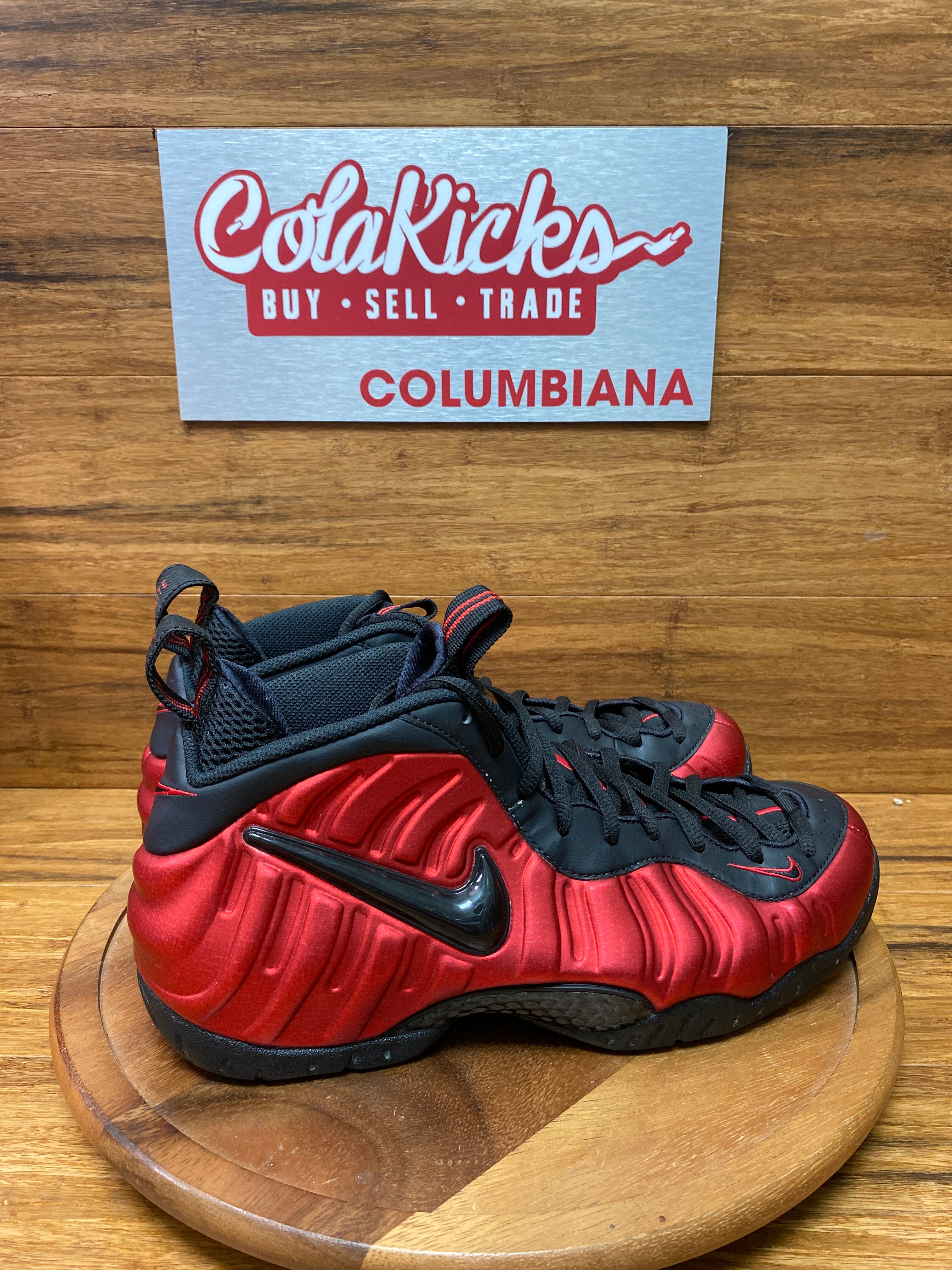 Nike Air Foamposite Pro University Red