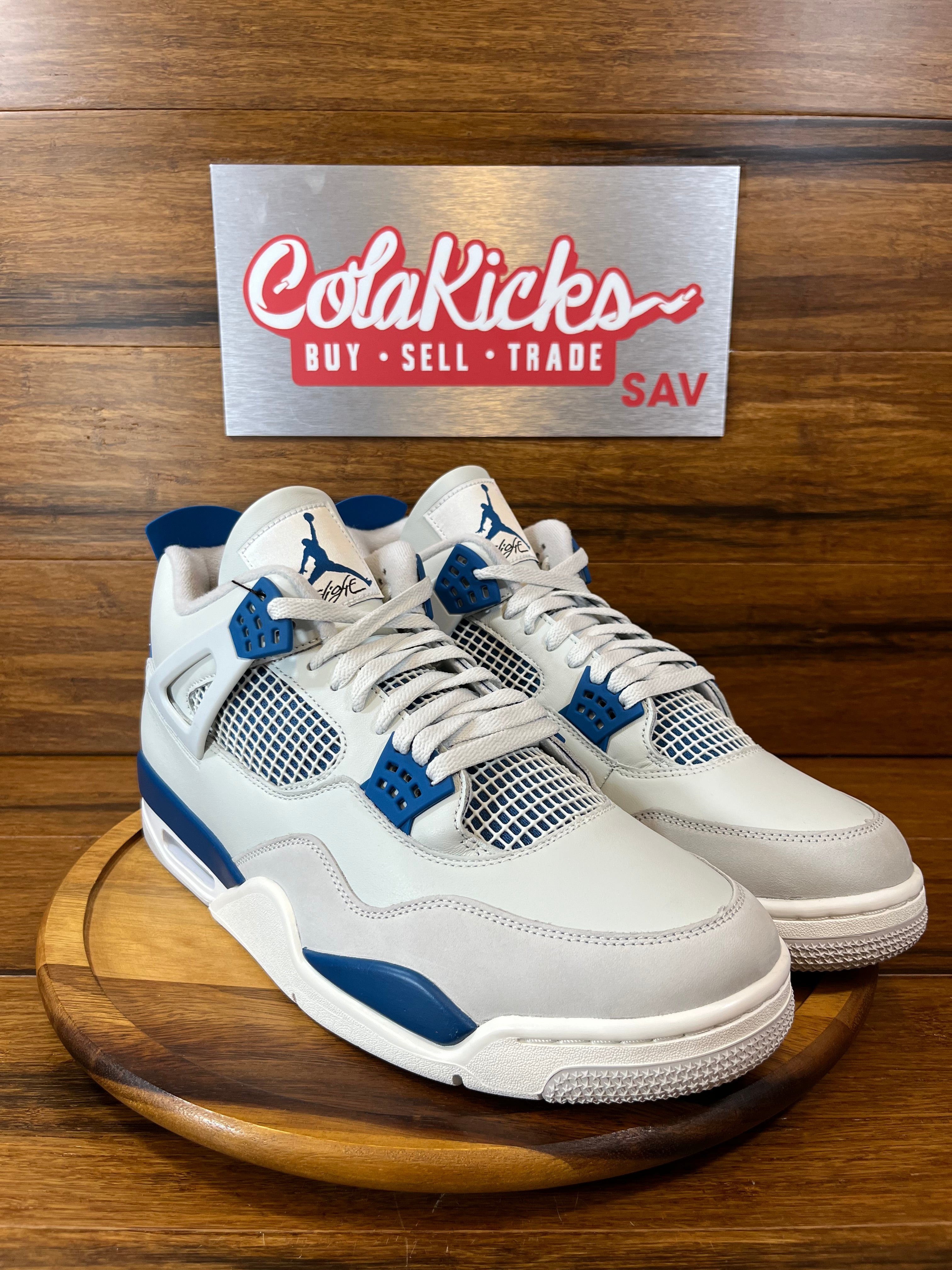 Jordan 4 Retro Military Blue (2024)