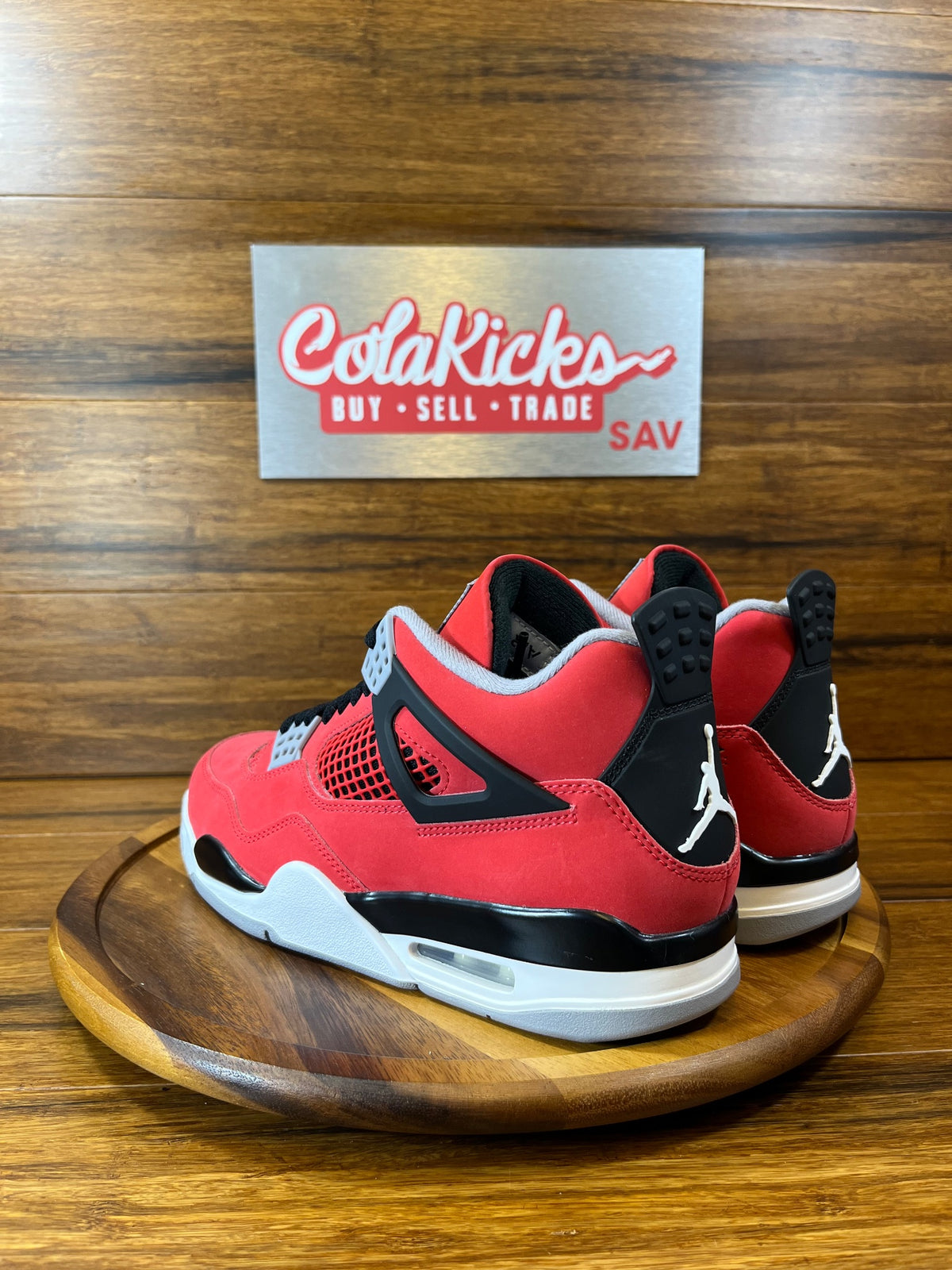 Jordan 4 Retro Toro Bravo (2026)
