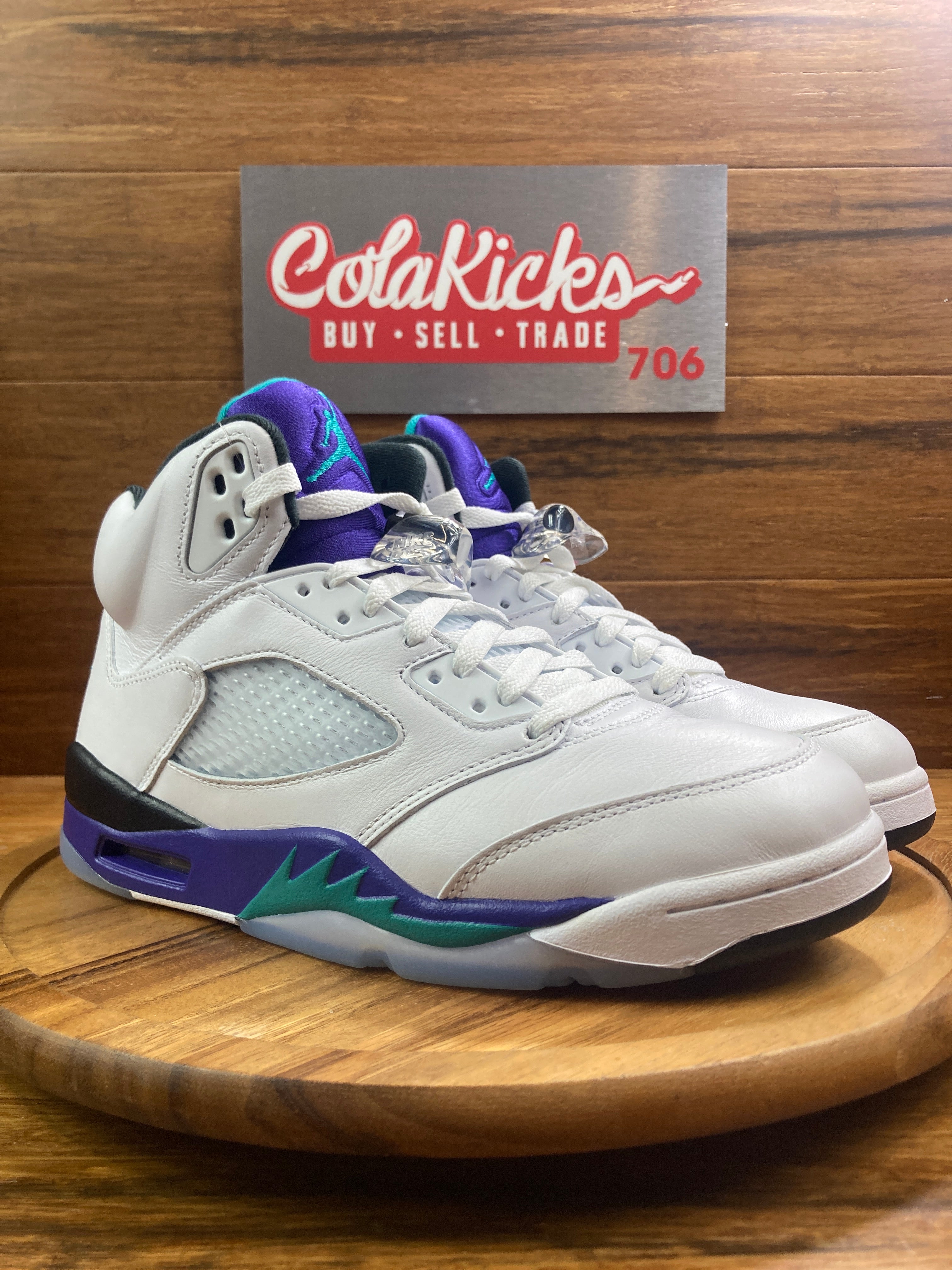 Jordan 5 Retro Grape (2025)