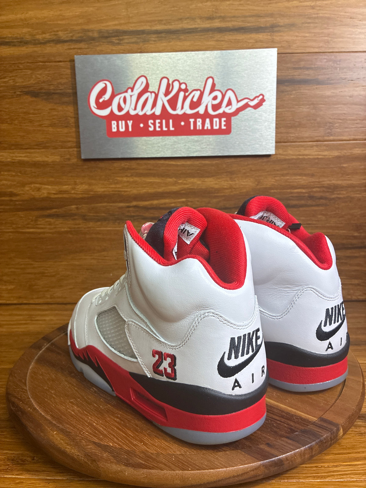 Jordan 5 Retro Fire Red Black Tongue (2025)
