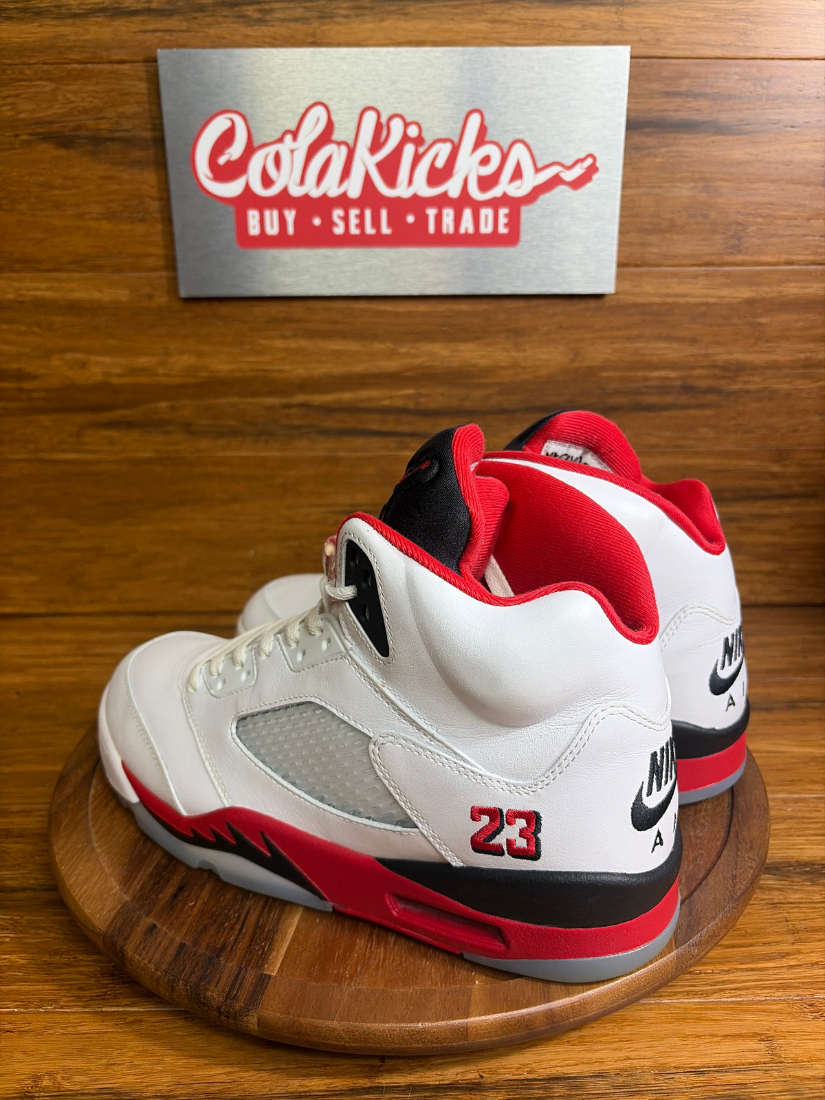 Jordan 5 Retro Fire Red Black Tongue (2025)