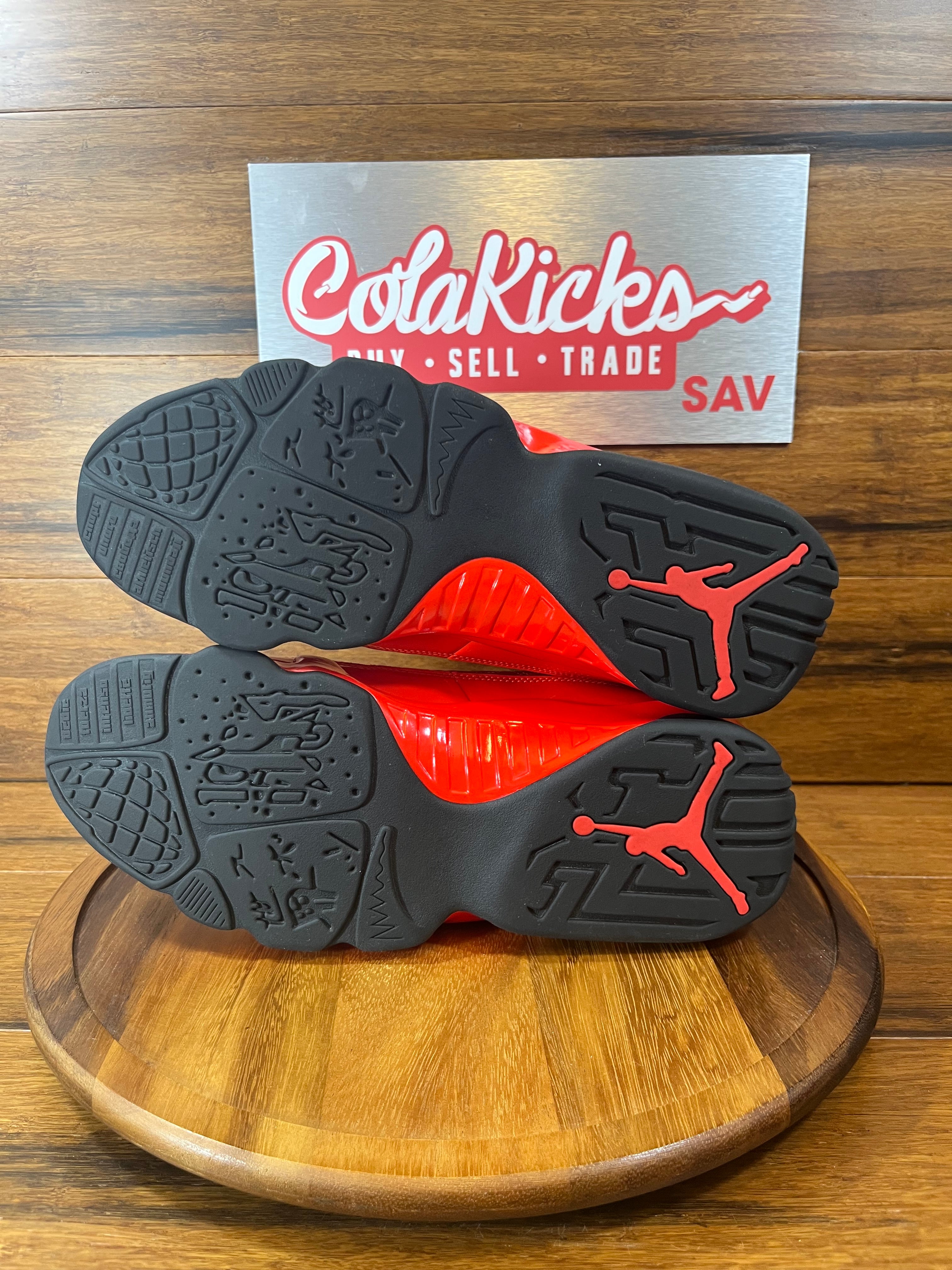 Jordan 9 Retro Chile Red