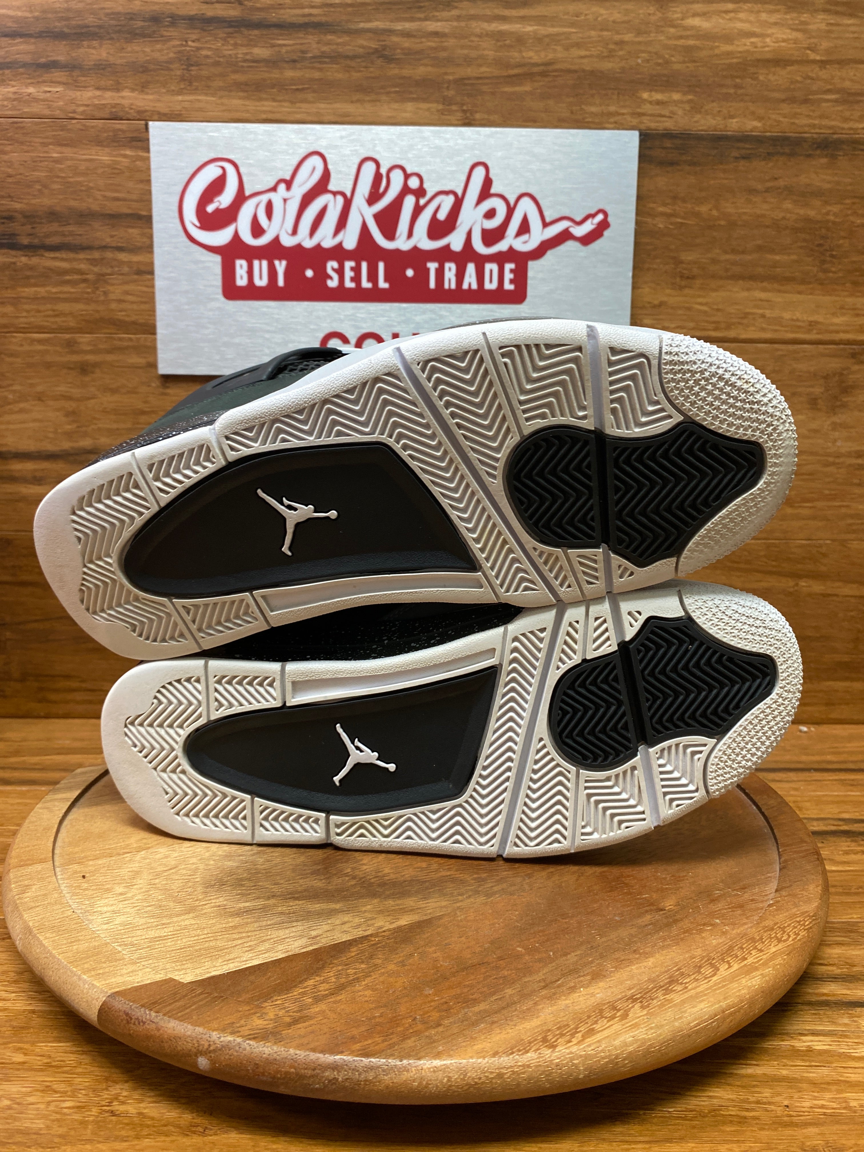 Jordan 4 Retro Fear (2024)