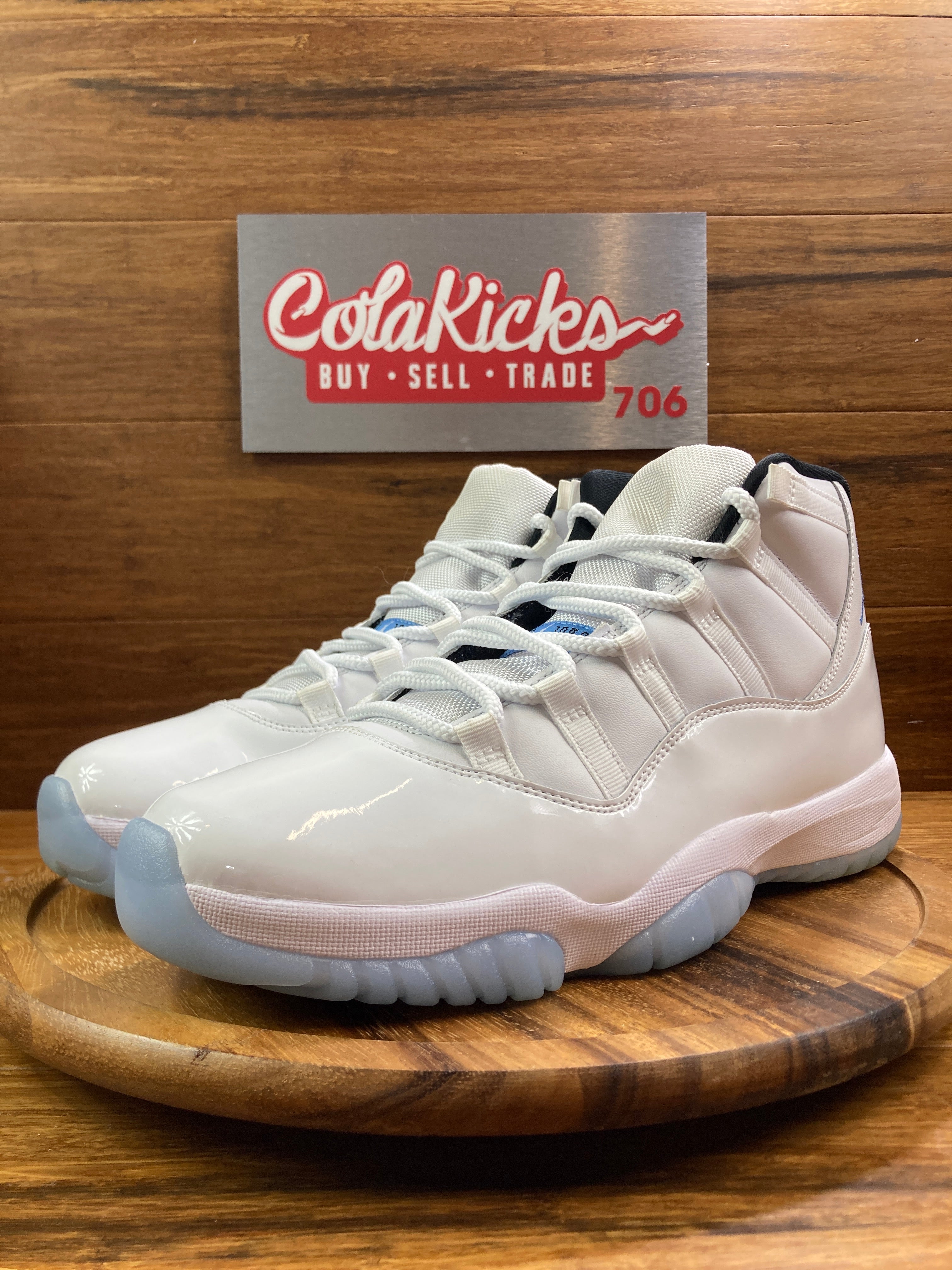 Jordan 11 Retro Legend Blue (2024)