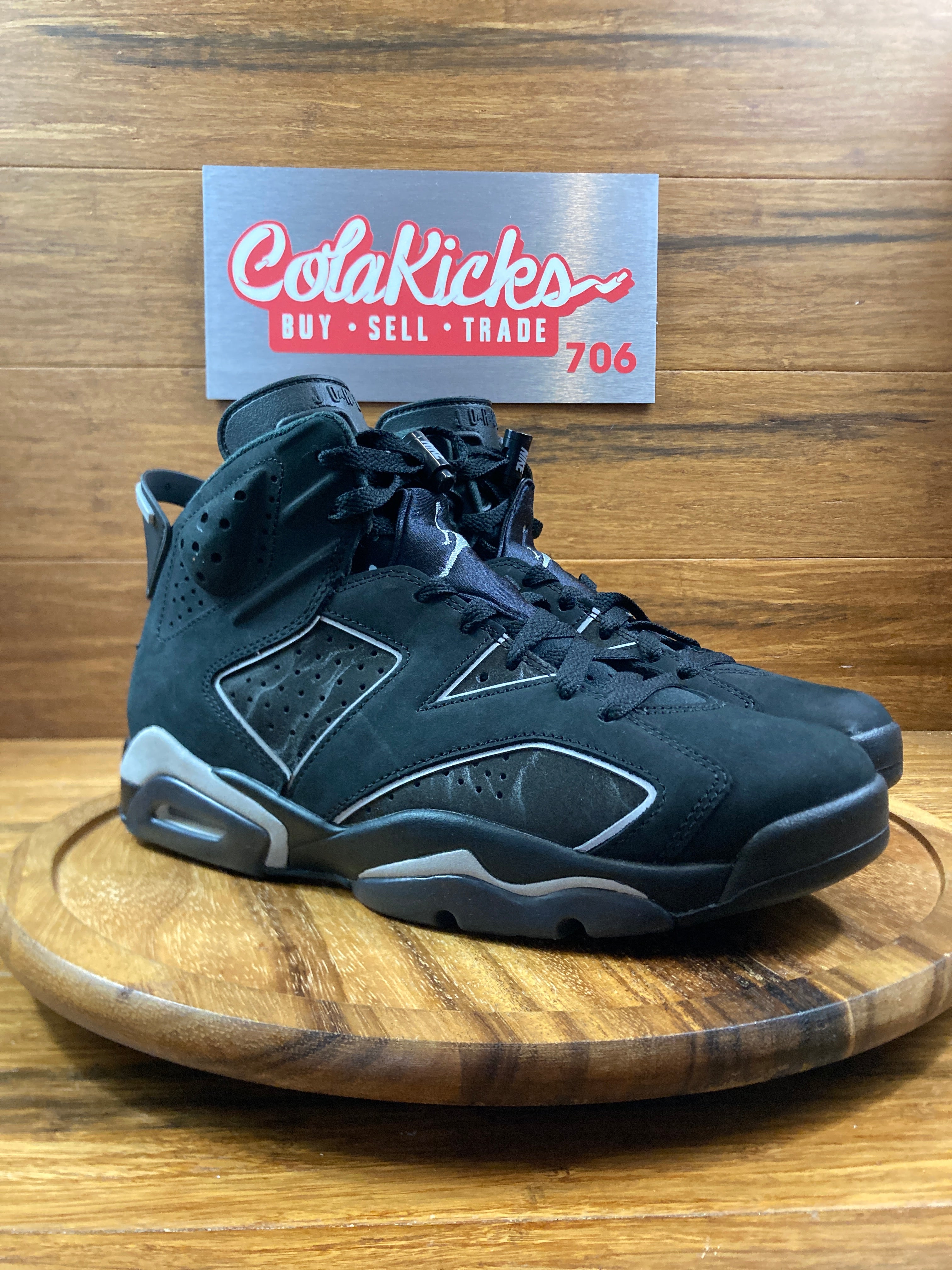 Jordan 6 Retro Cap and Gown