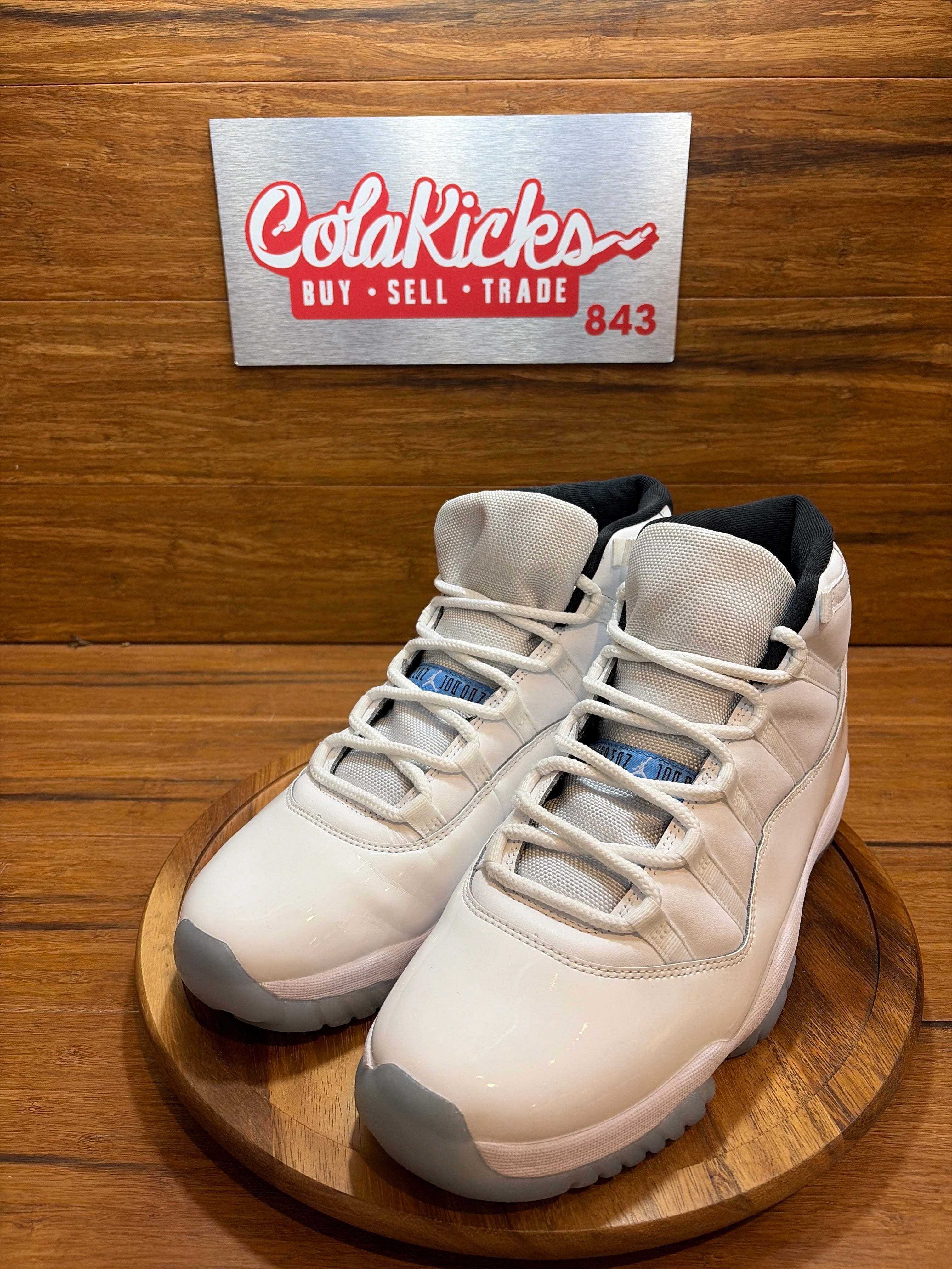 Jordan 11 Retro Legend Blue (2024)