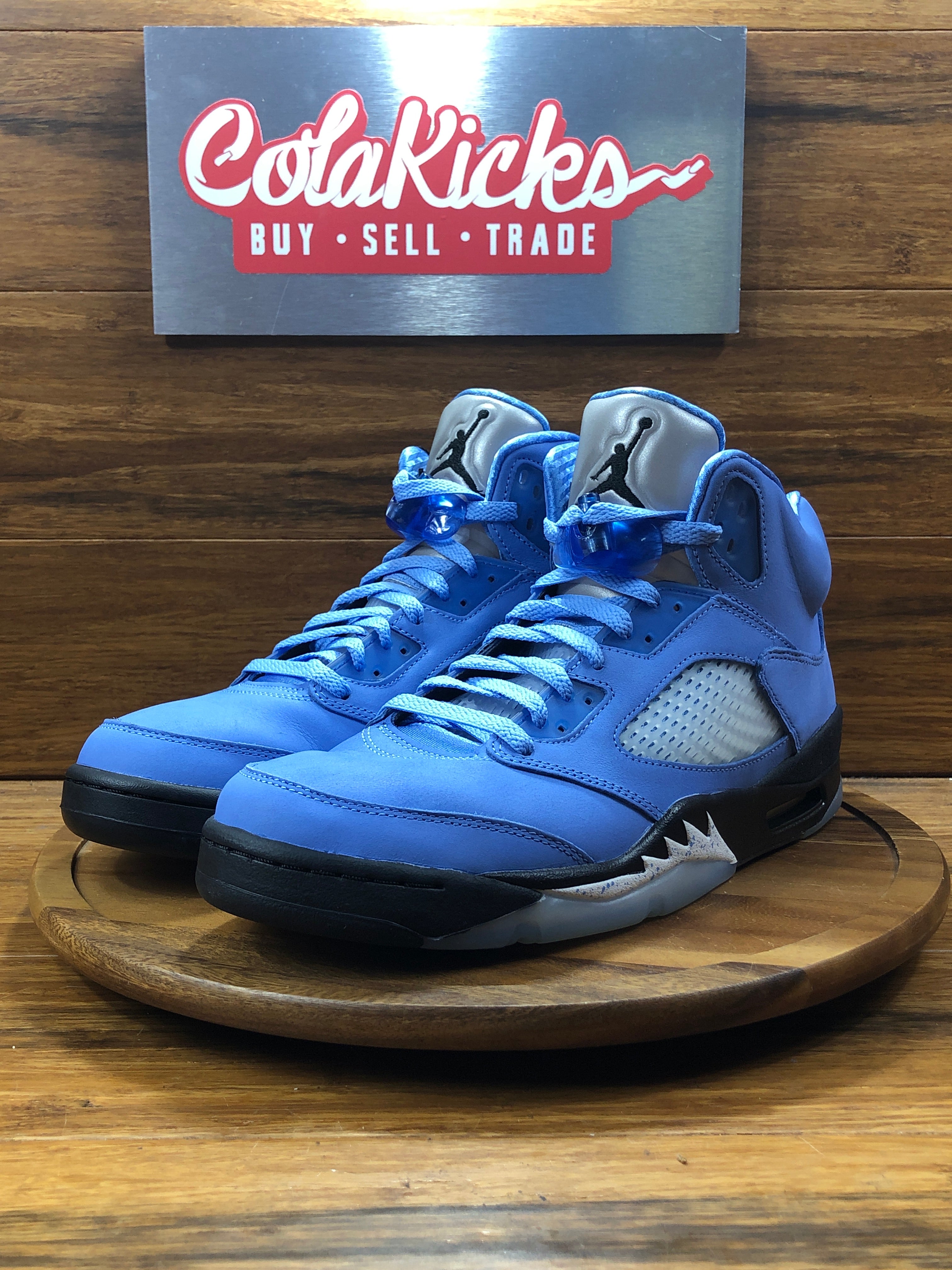 Jordan 5 Retro UNC University Blue