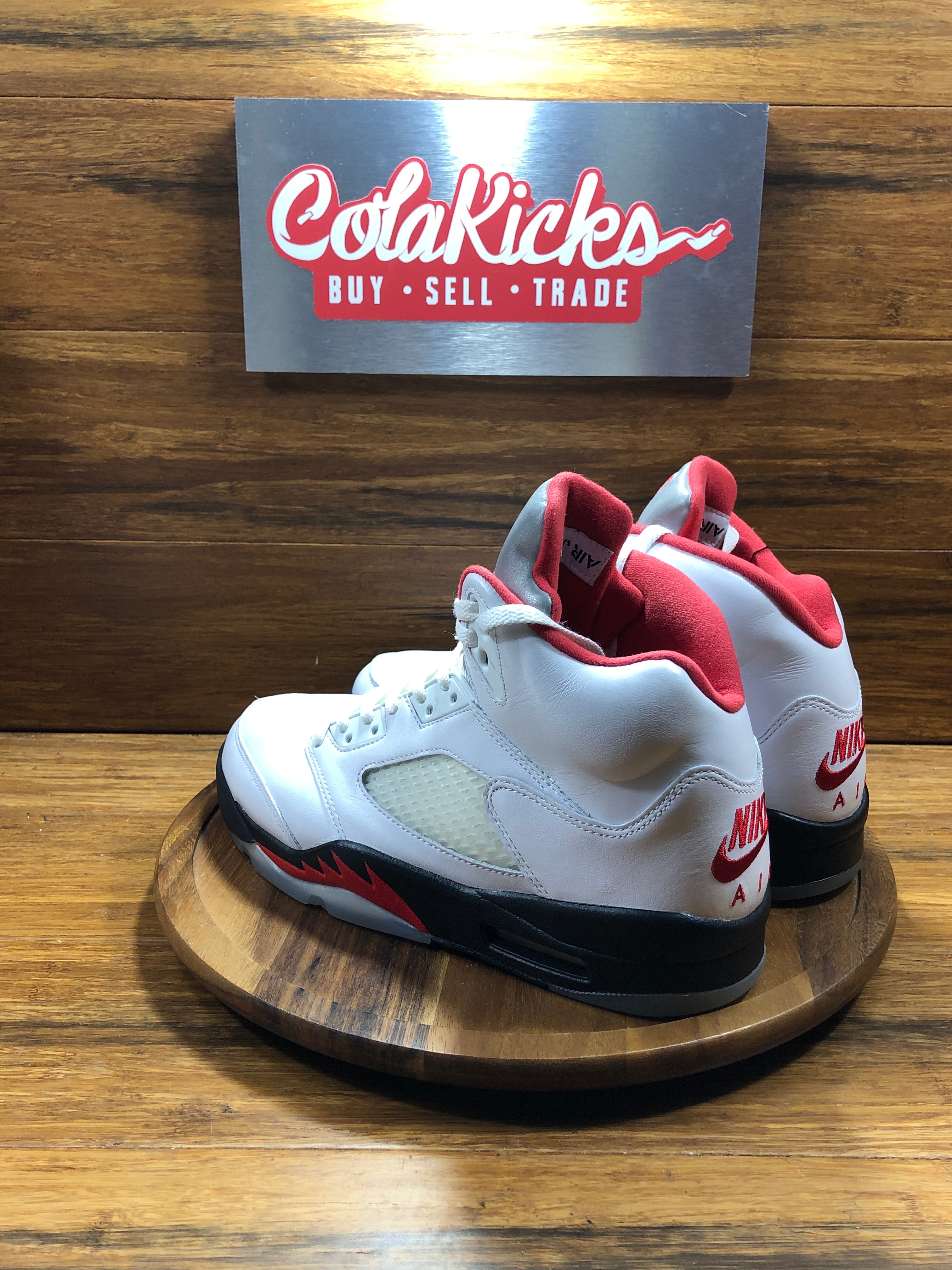 Jordan 5 Retro Fire Red Silver Tongue (2020)