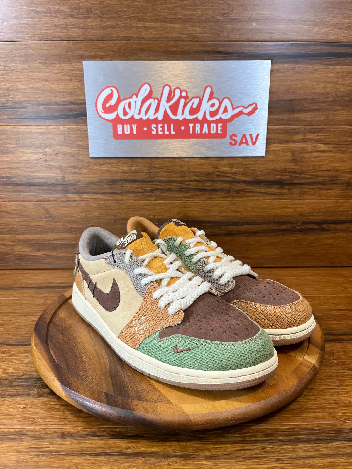 Jordan 1 Retro Low OG Zion Williamson Voodoo