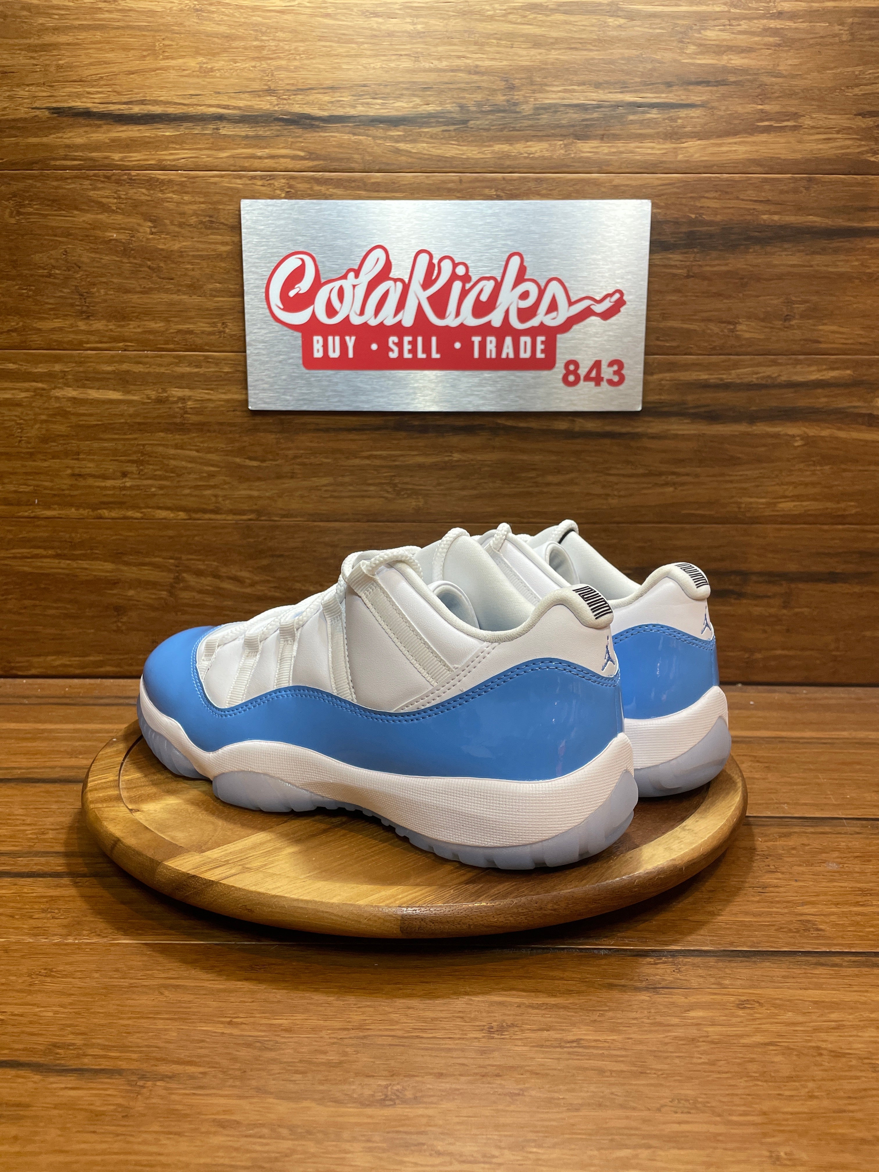 Jordan 11 Retro Low University Blue (2026)