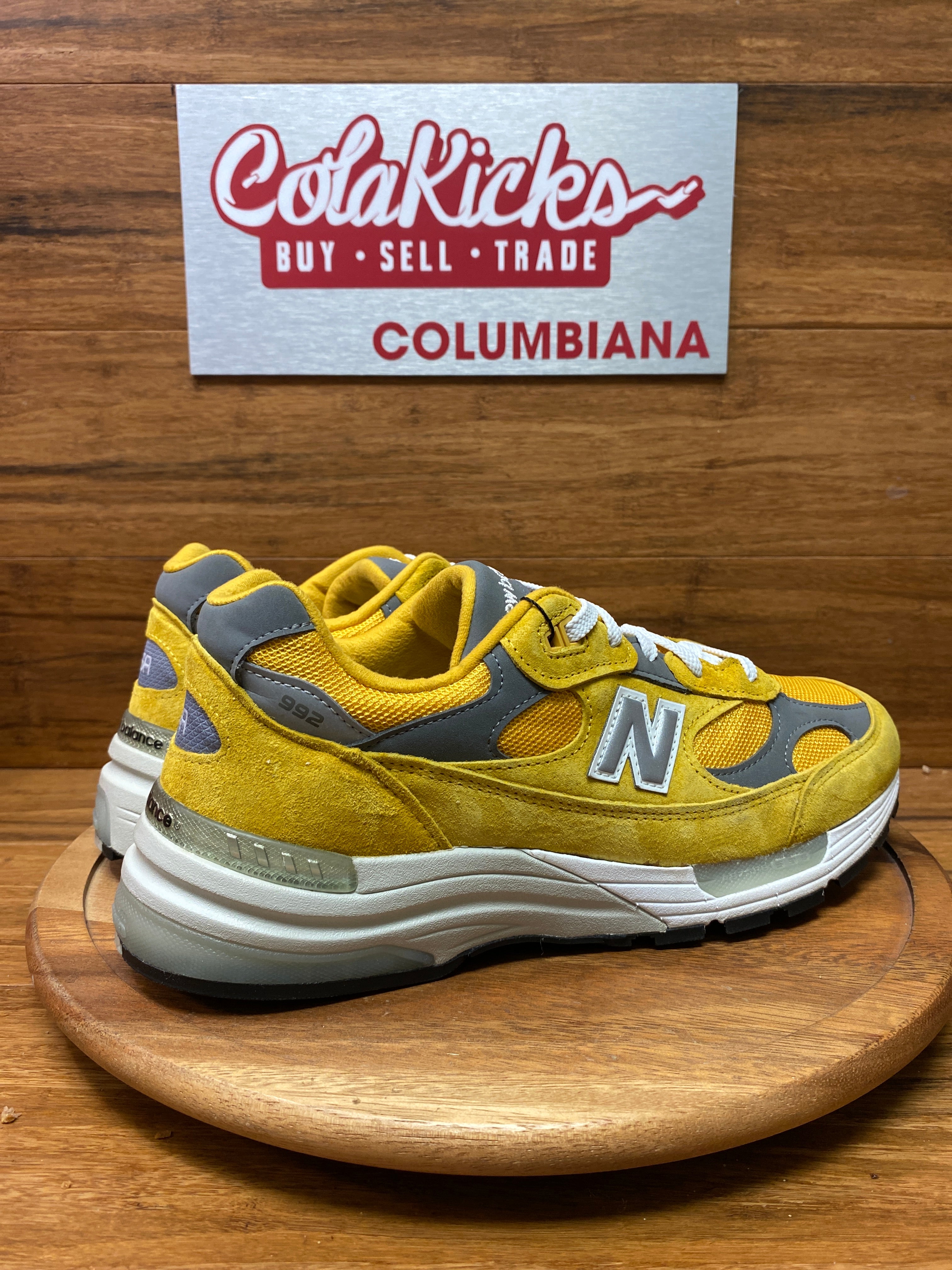 New Balance 992 Yellow Grey