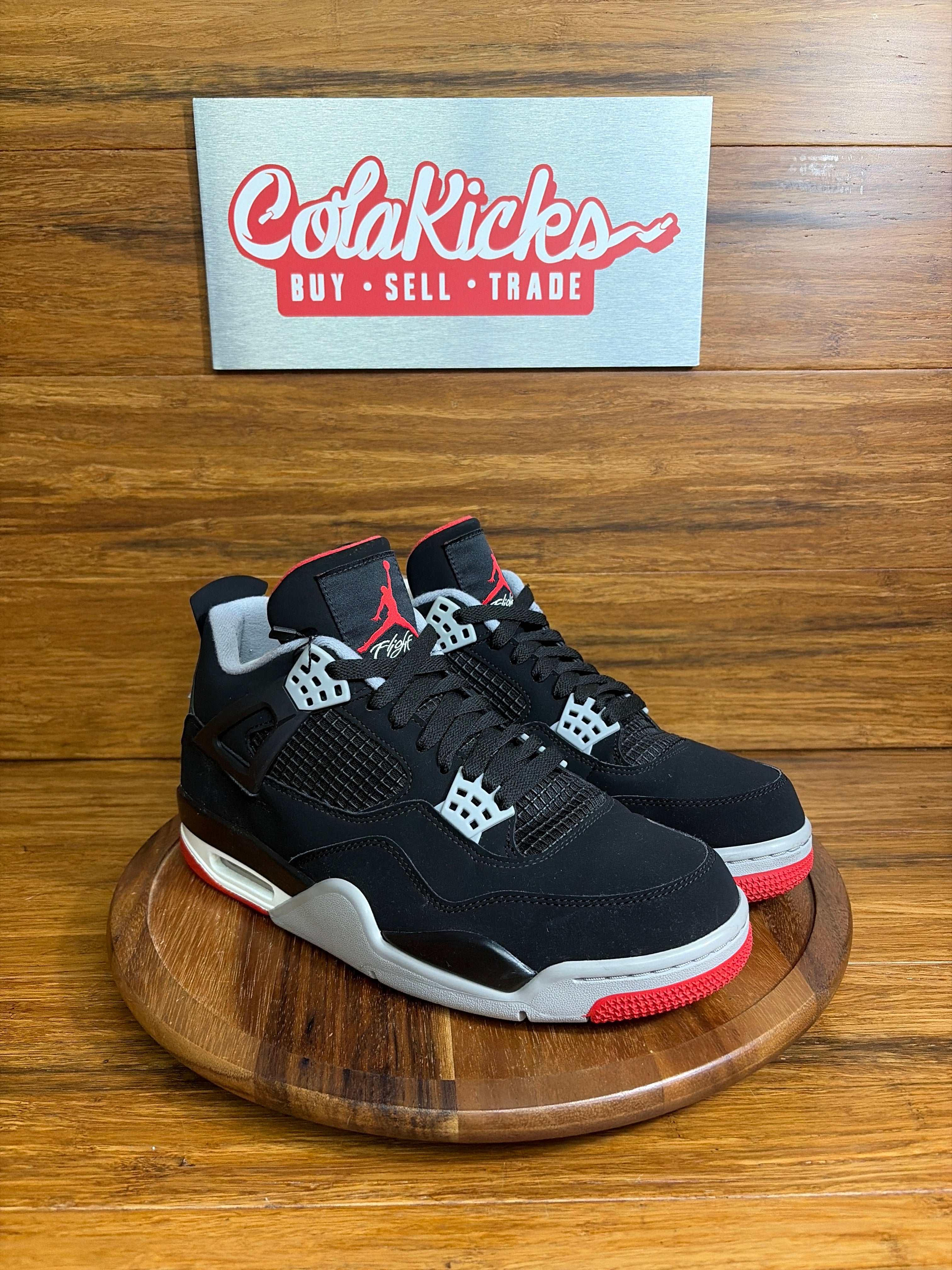 Jordan 4 Retro Bred (2019)
