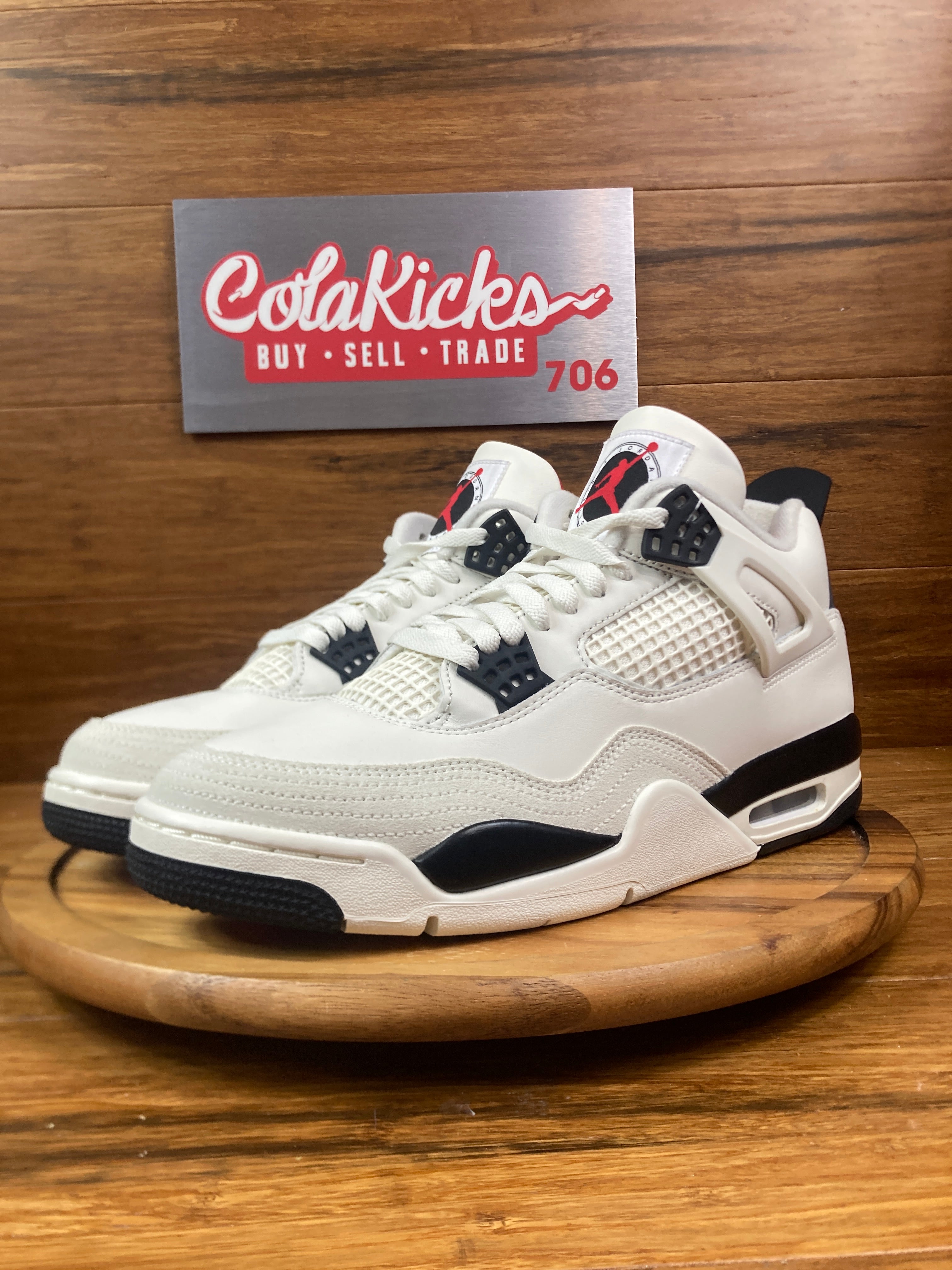 Jordan 4 Retro OG Flight Club