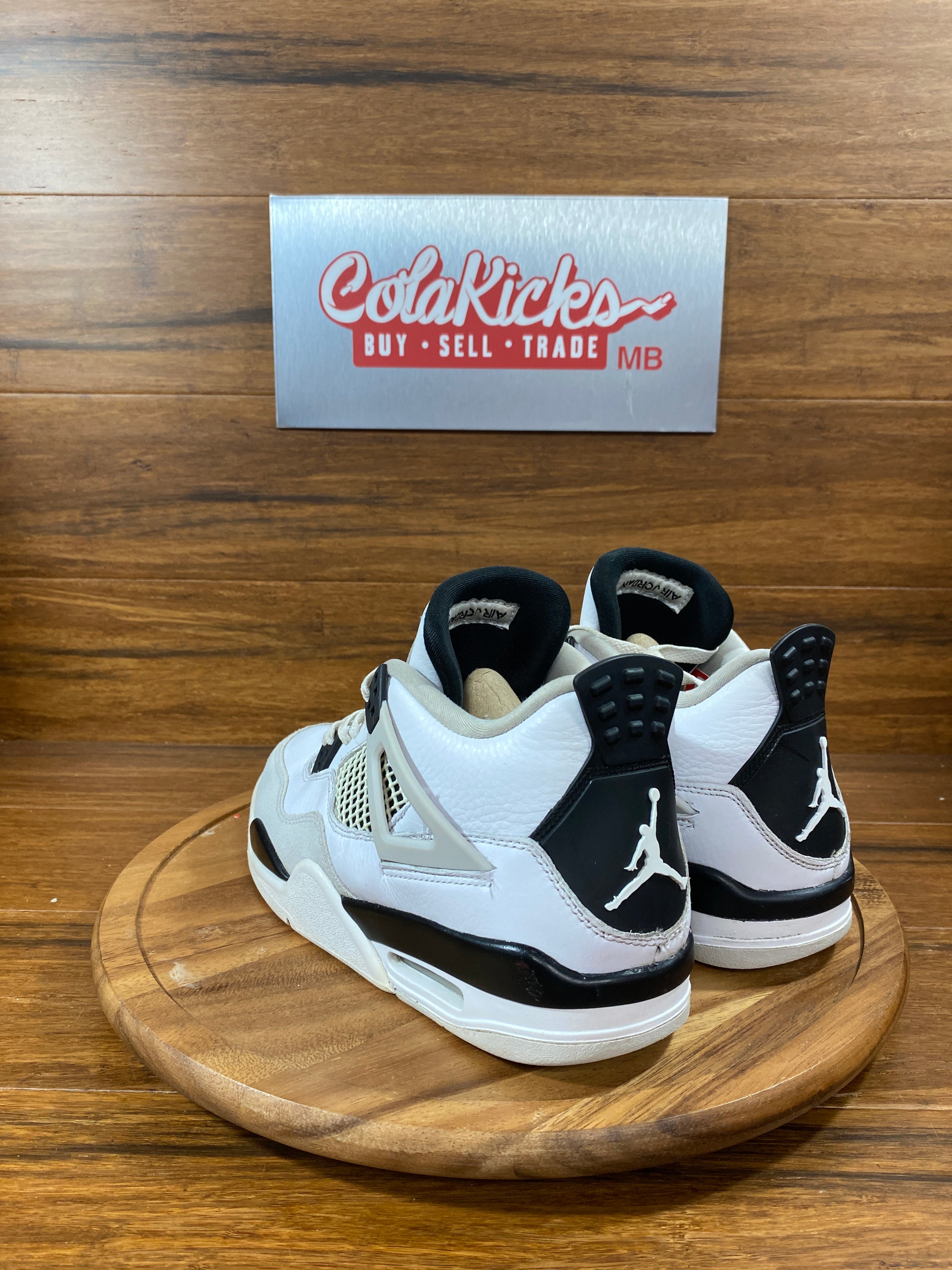 Jordan 4 Retro Military Black (GS)