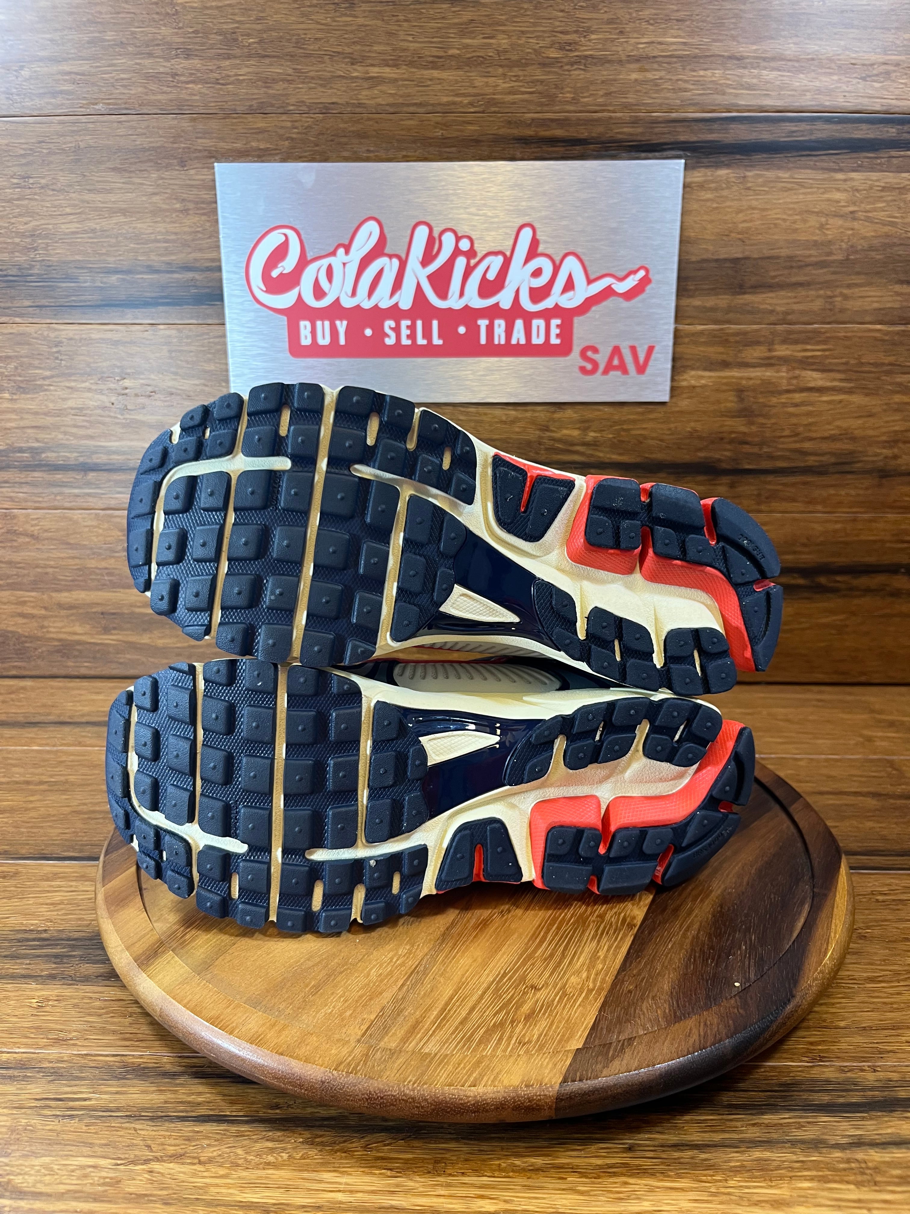 Nike Zoom Vomero 5 USA