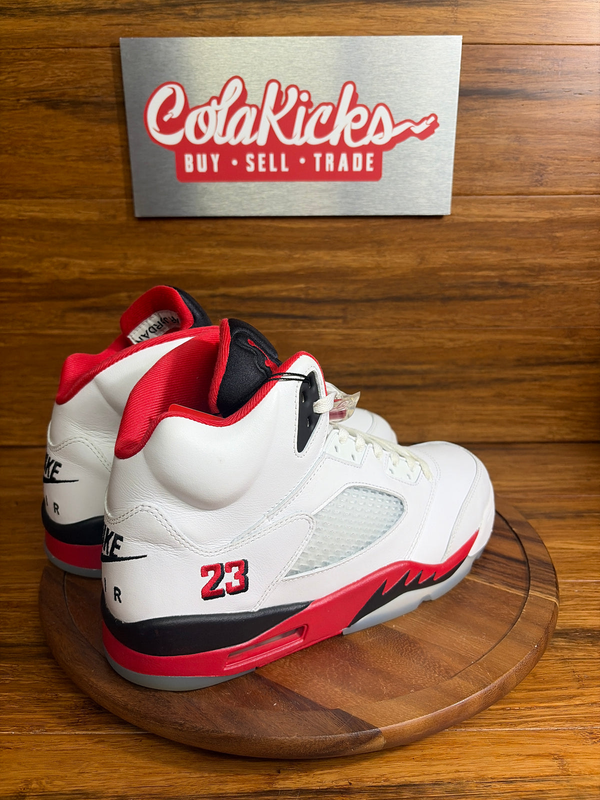 Jordan 5 Retro Fire Red Black Tongue (2025)