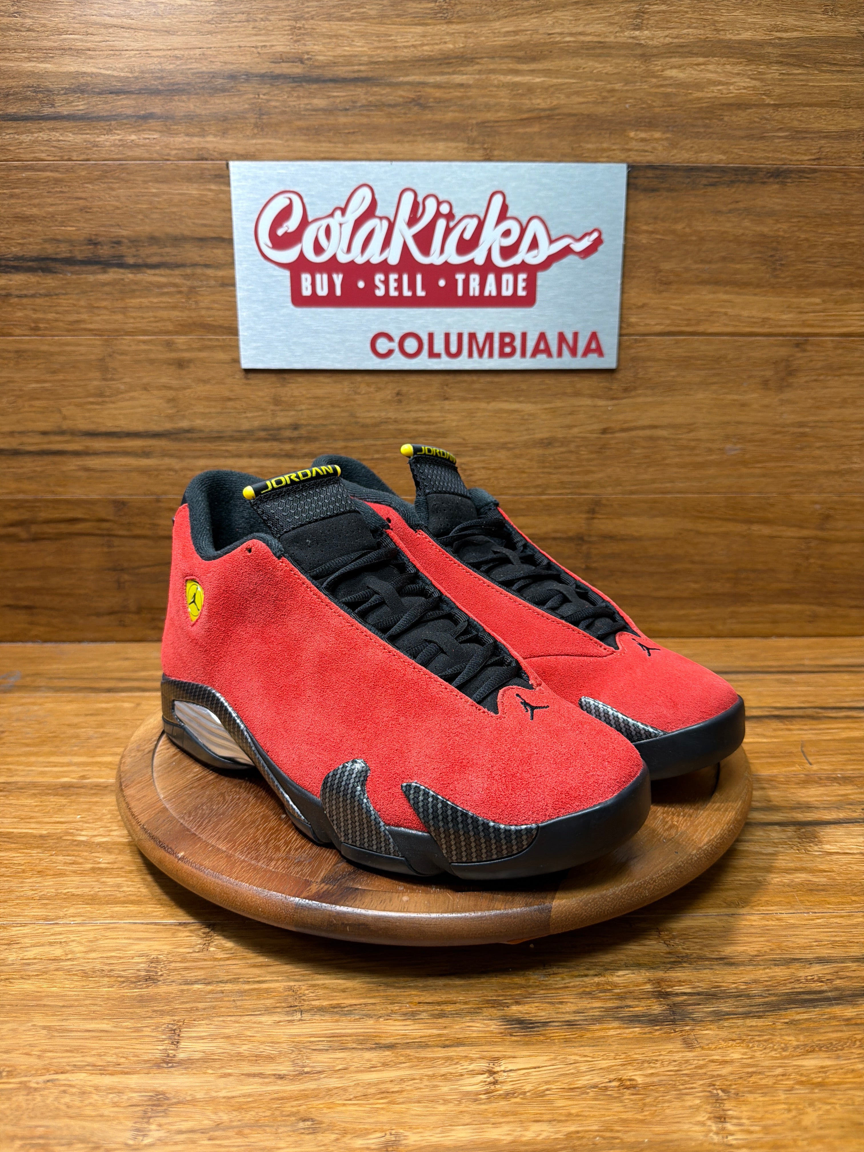Jordan 14 Retro Ferrari (2025)