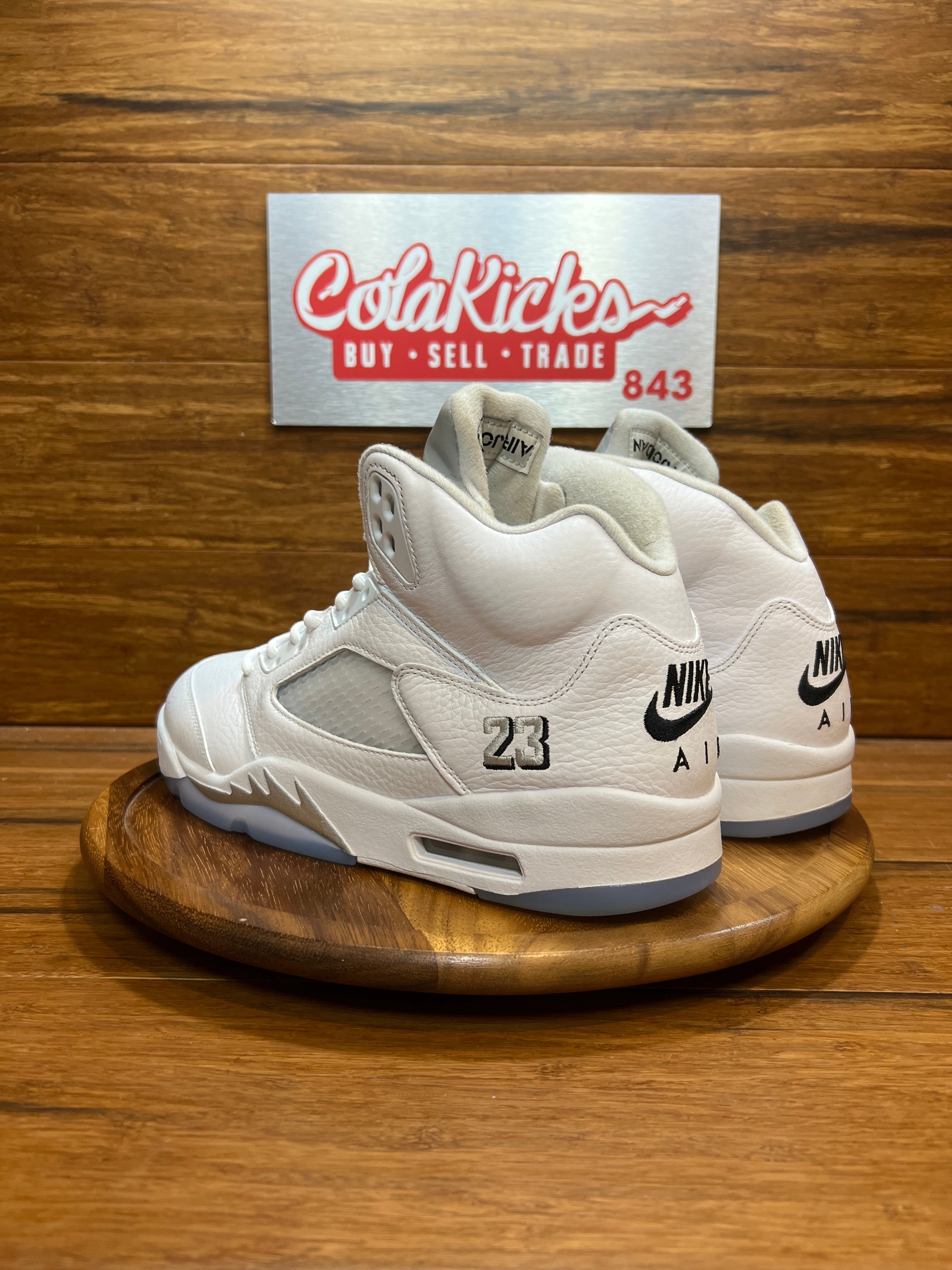 Jordan 5 Retro White Metallic (2026)