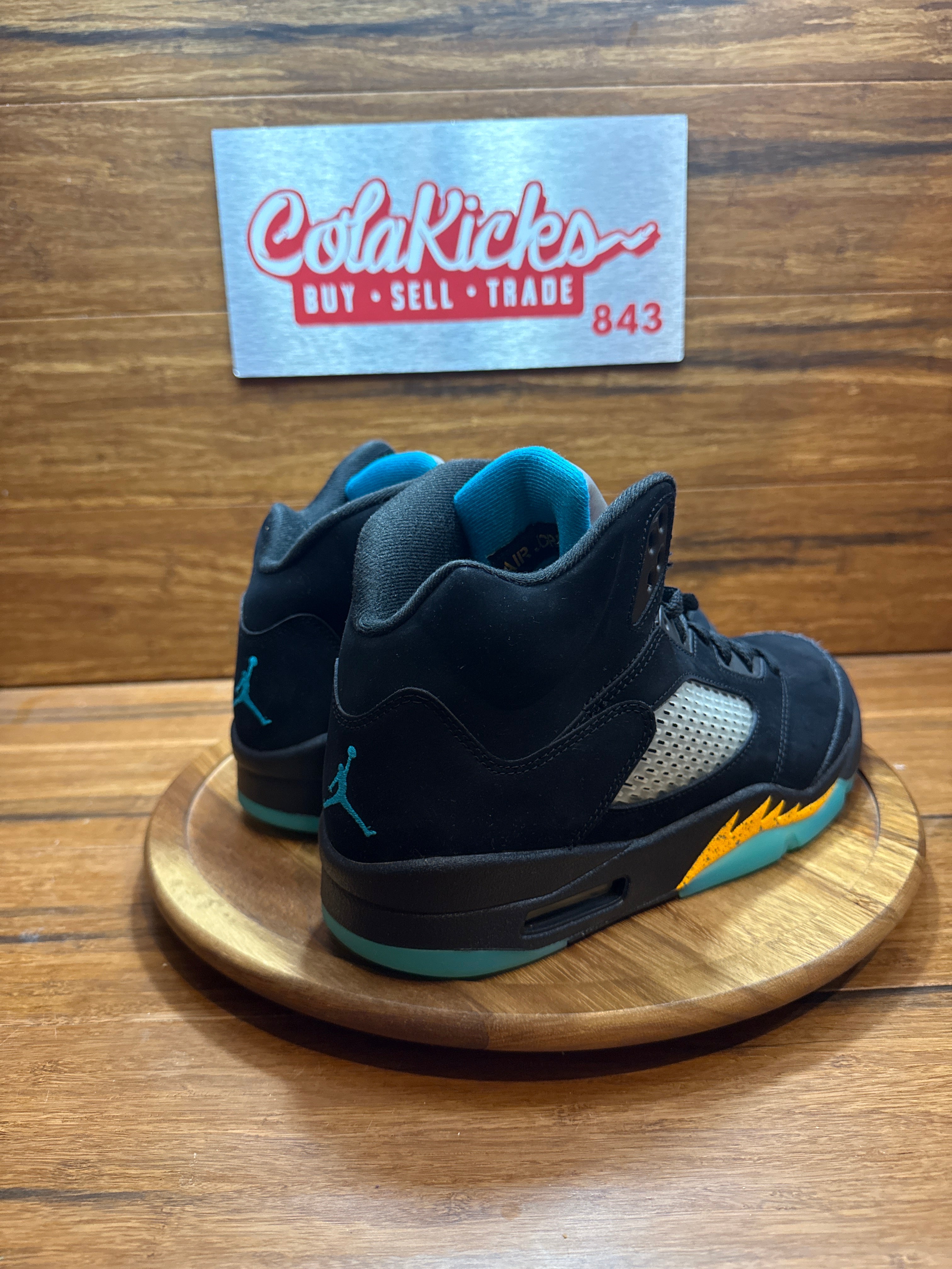 Jordan 5 Retro Aqua