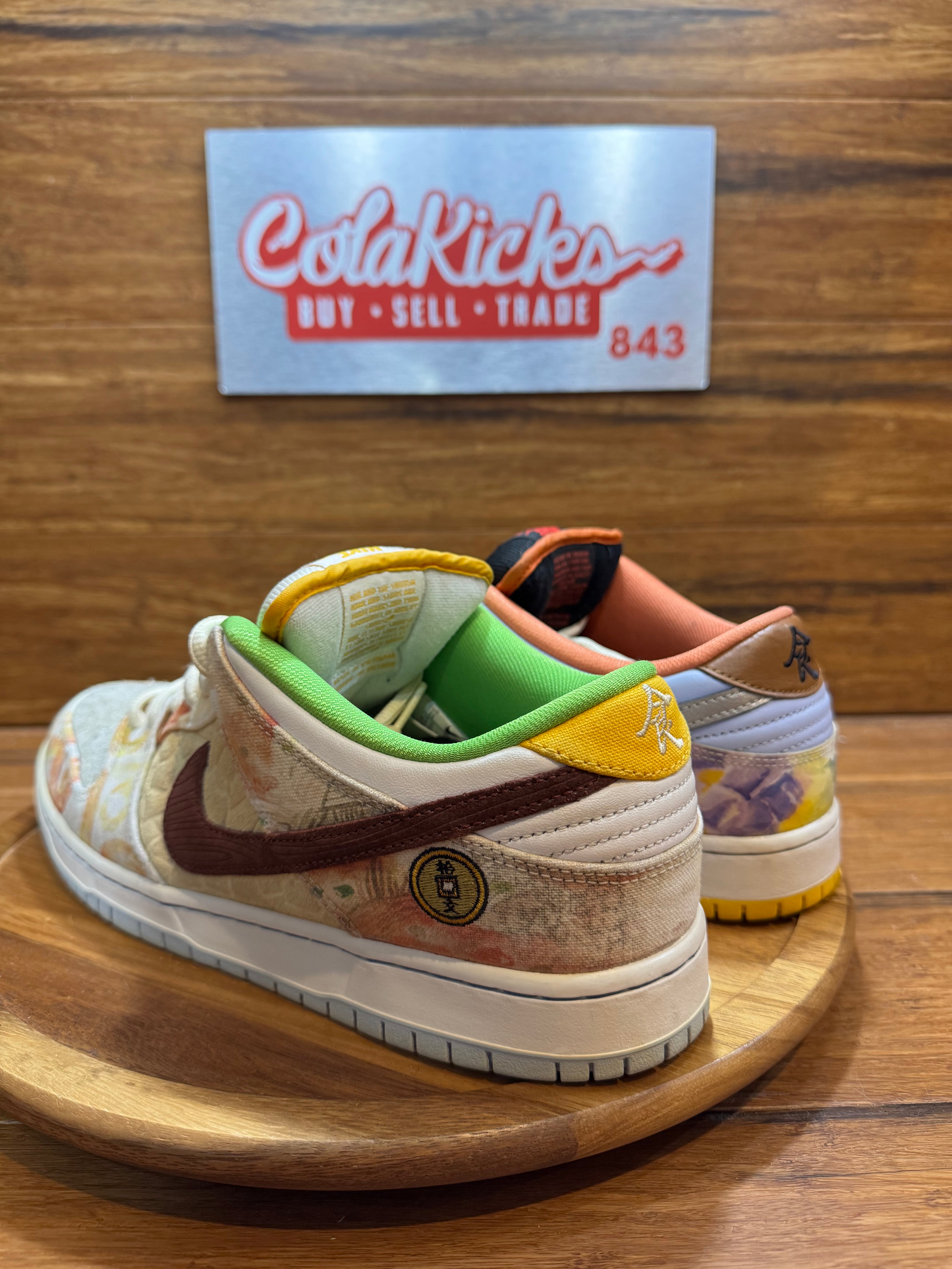 Nike SB Dunk Low Street Hawker (2021)