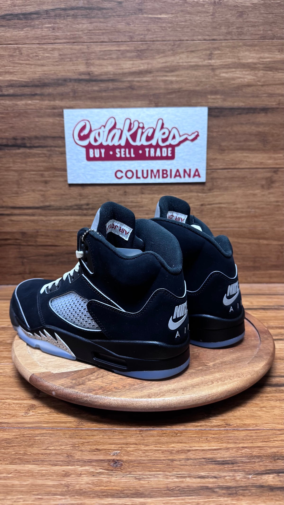 Jordan 5 Retro OG Black Metallic Reimagined