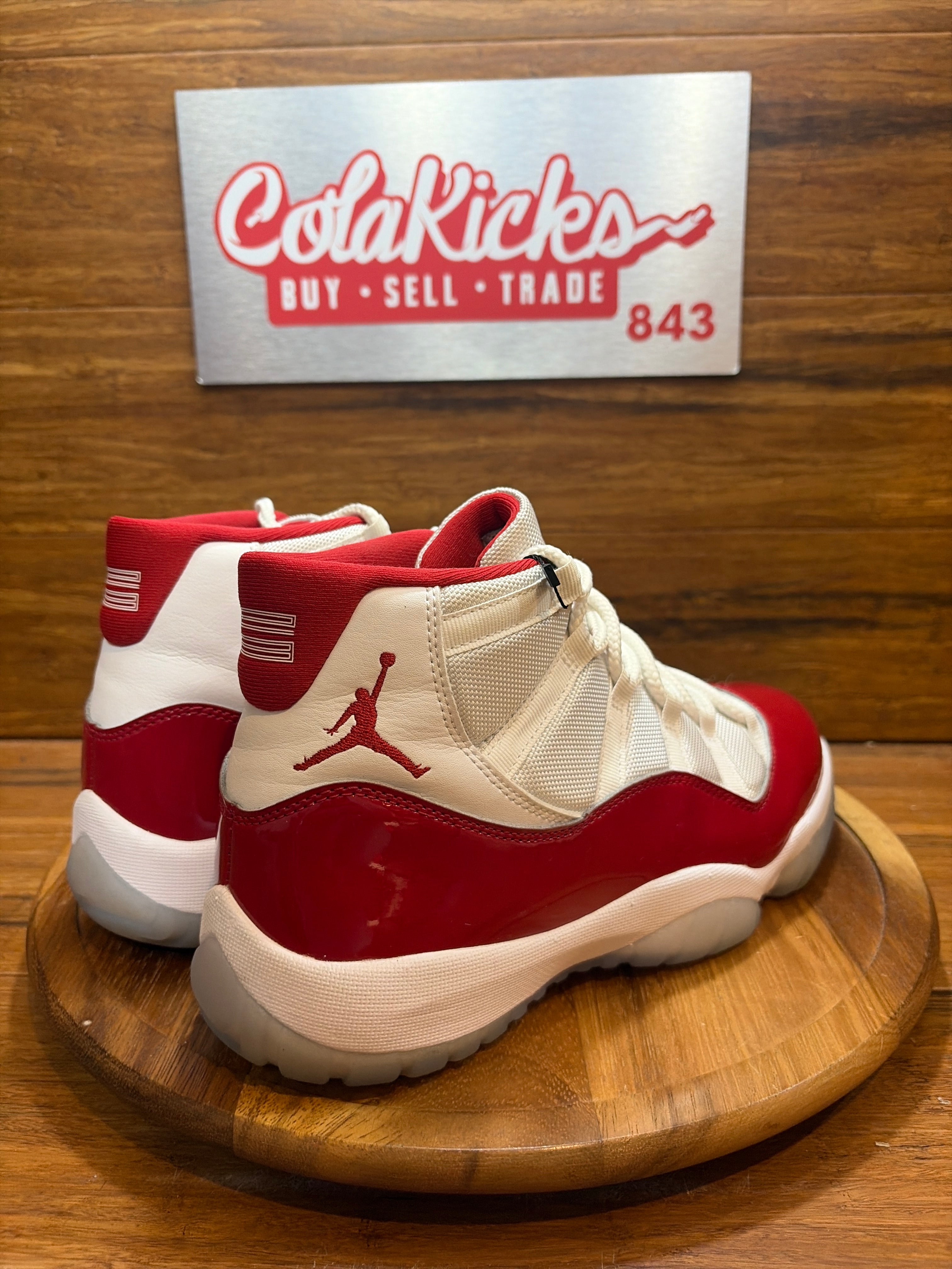 Jordan 11 Retro Cherry (2022)