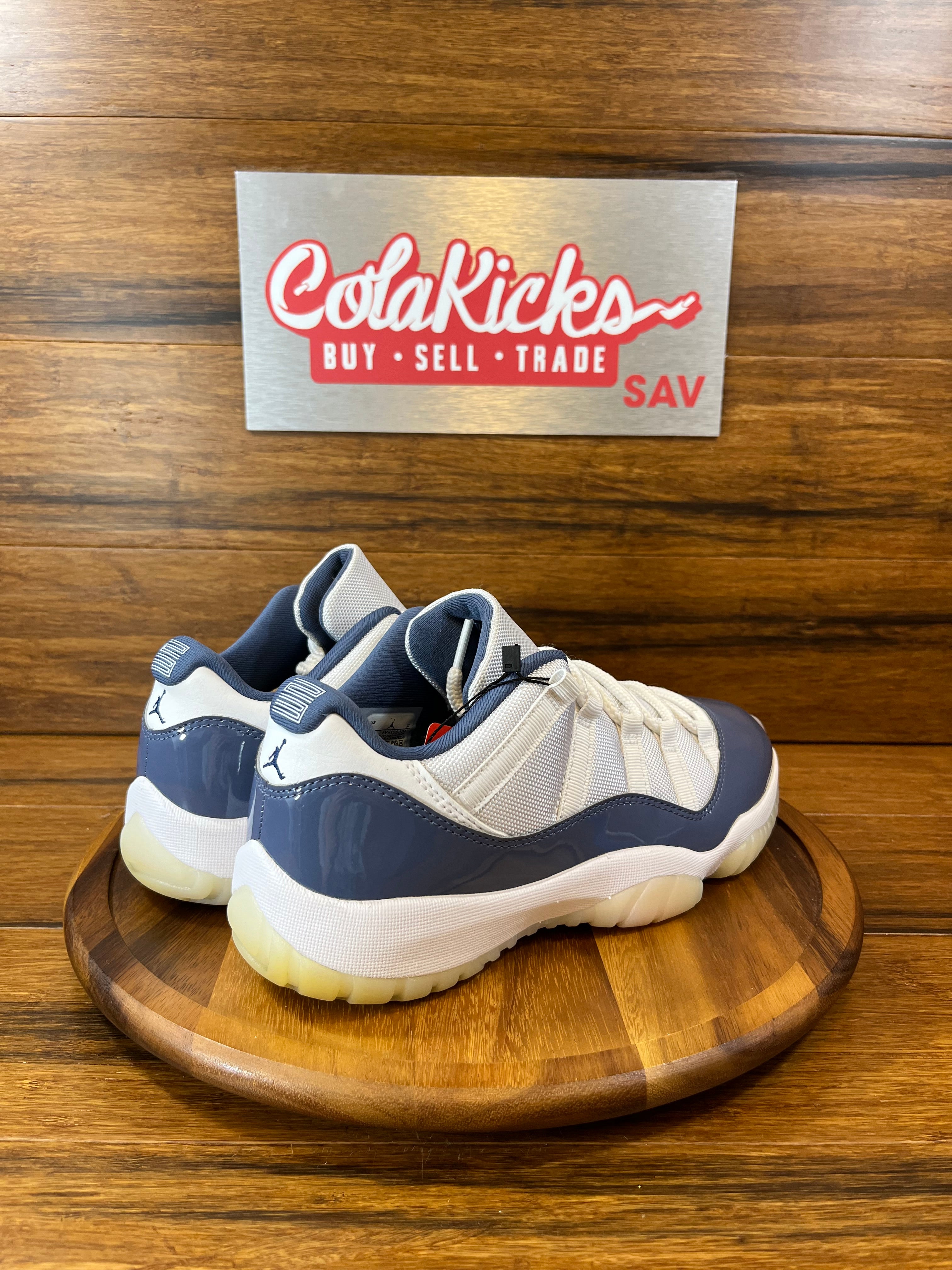 Jordan 11 Retro Low Diffused Blue