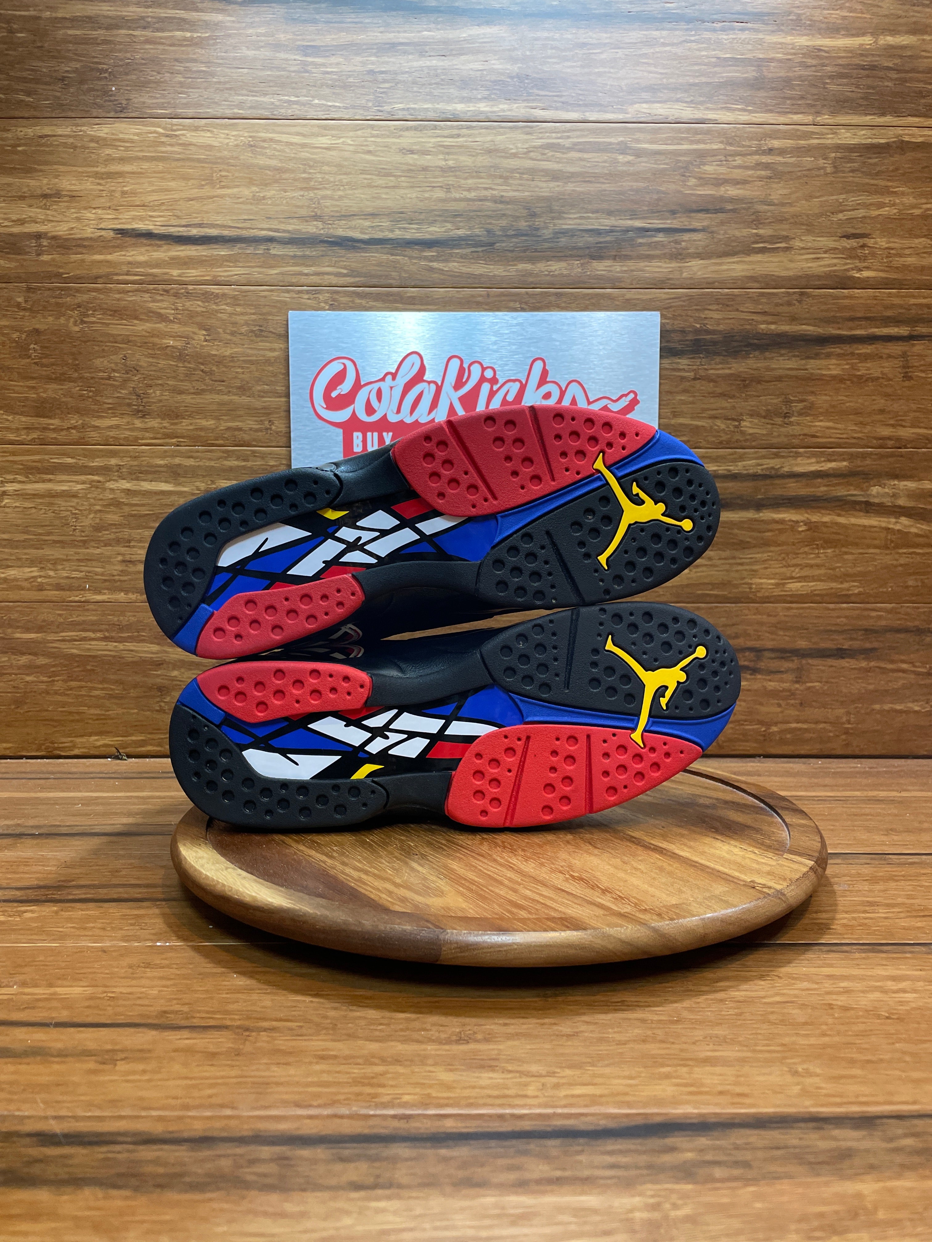 Jordan 8 Retro Playoffs (2023)