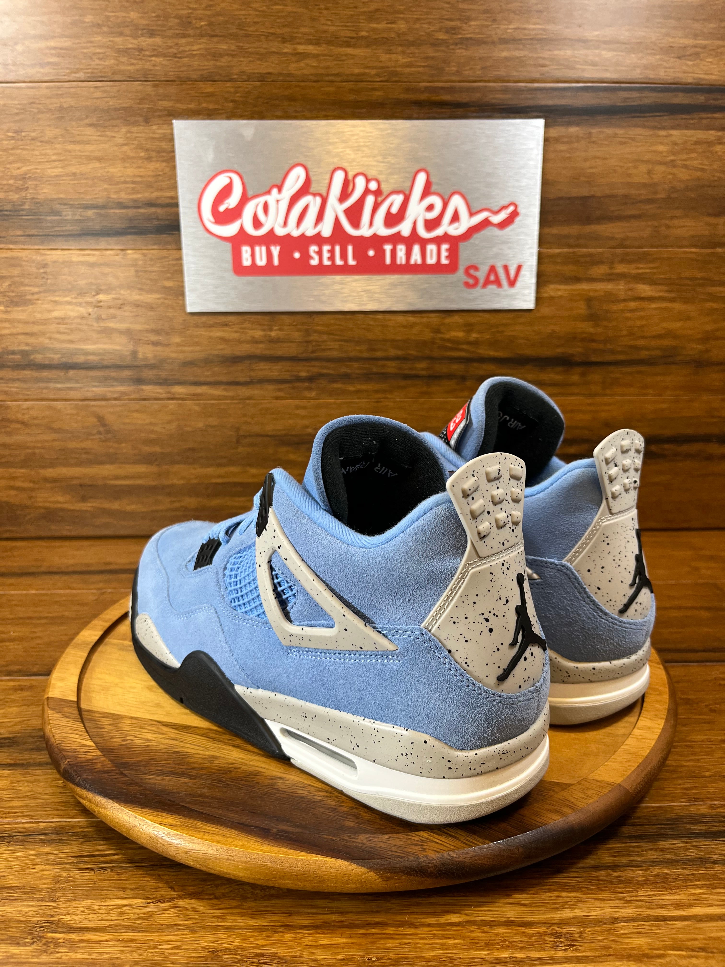 Jordan 4 Retro University Blue