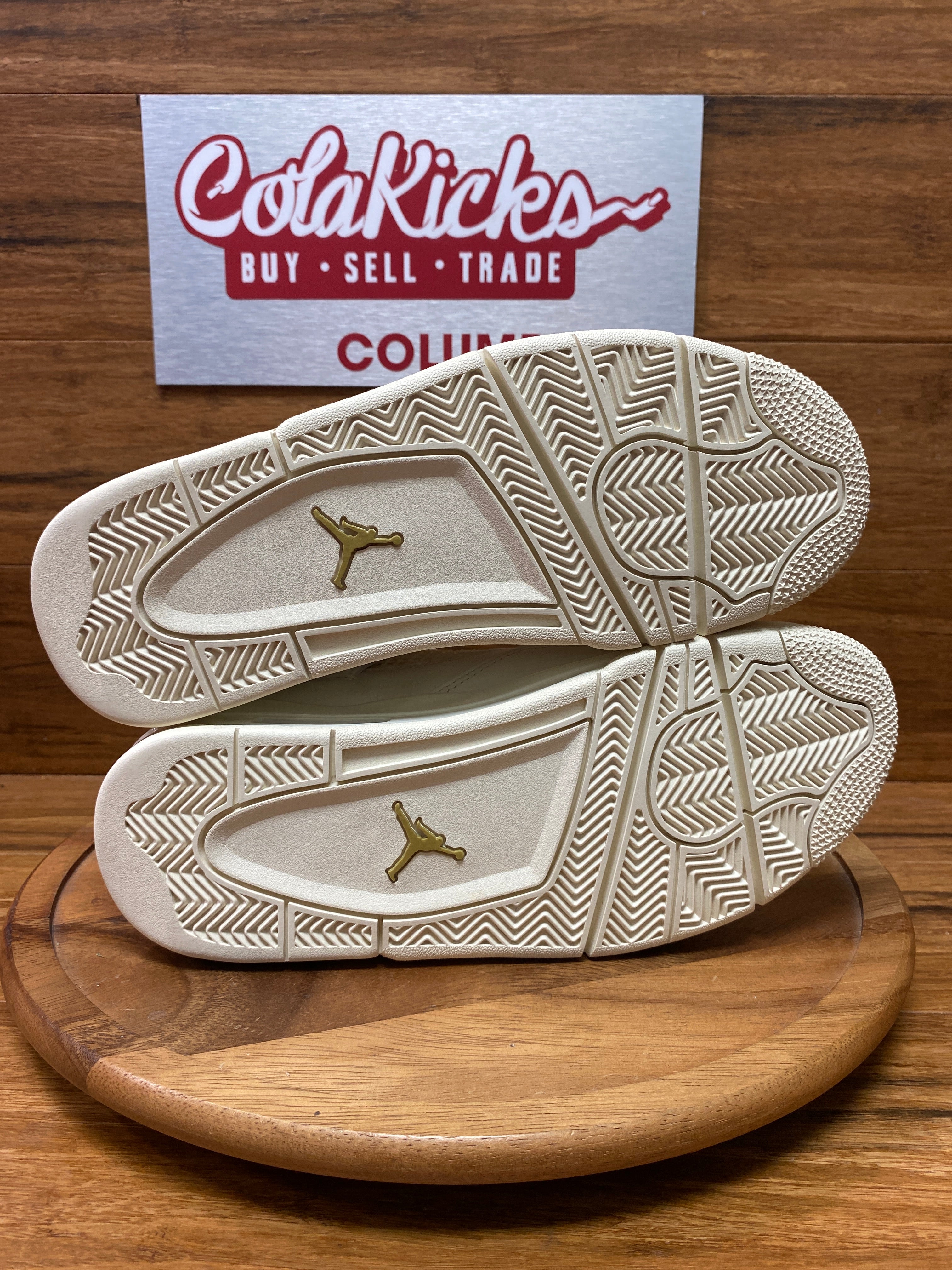 Jordan 4 Retro Metallic Gold (Women's)