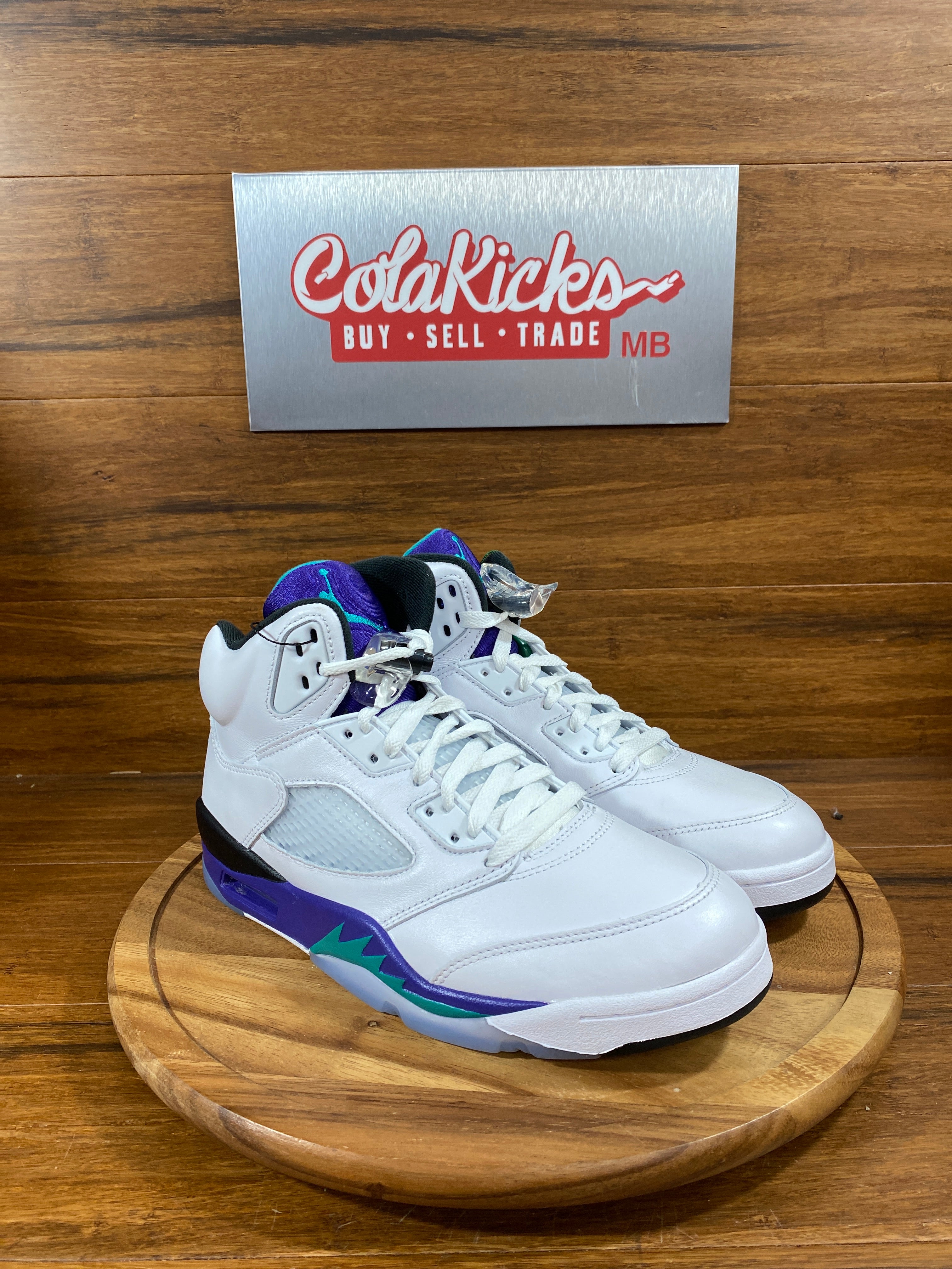 Jordan 5 Retro Grape (2025)