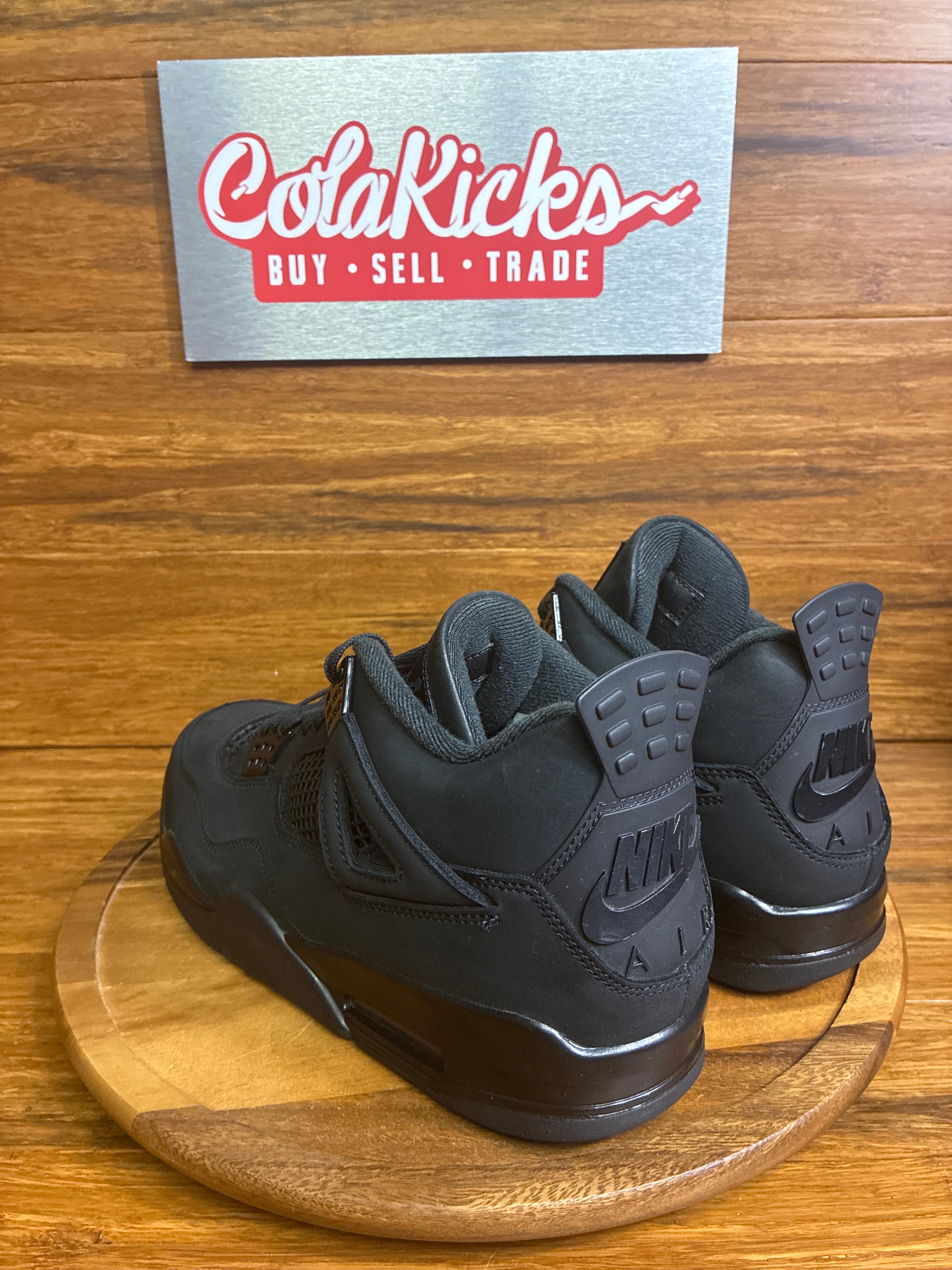 Jordan 4 Retro Black Cat (2025)
